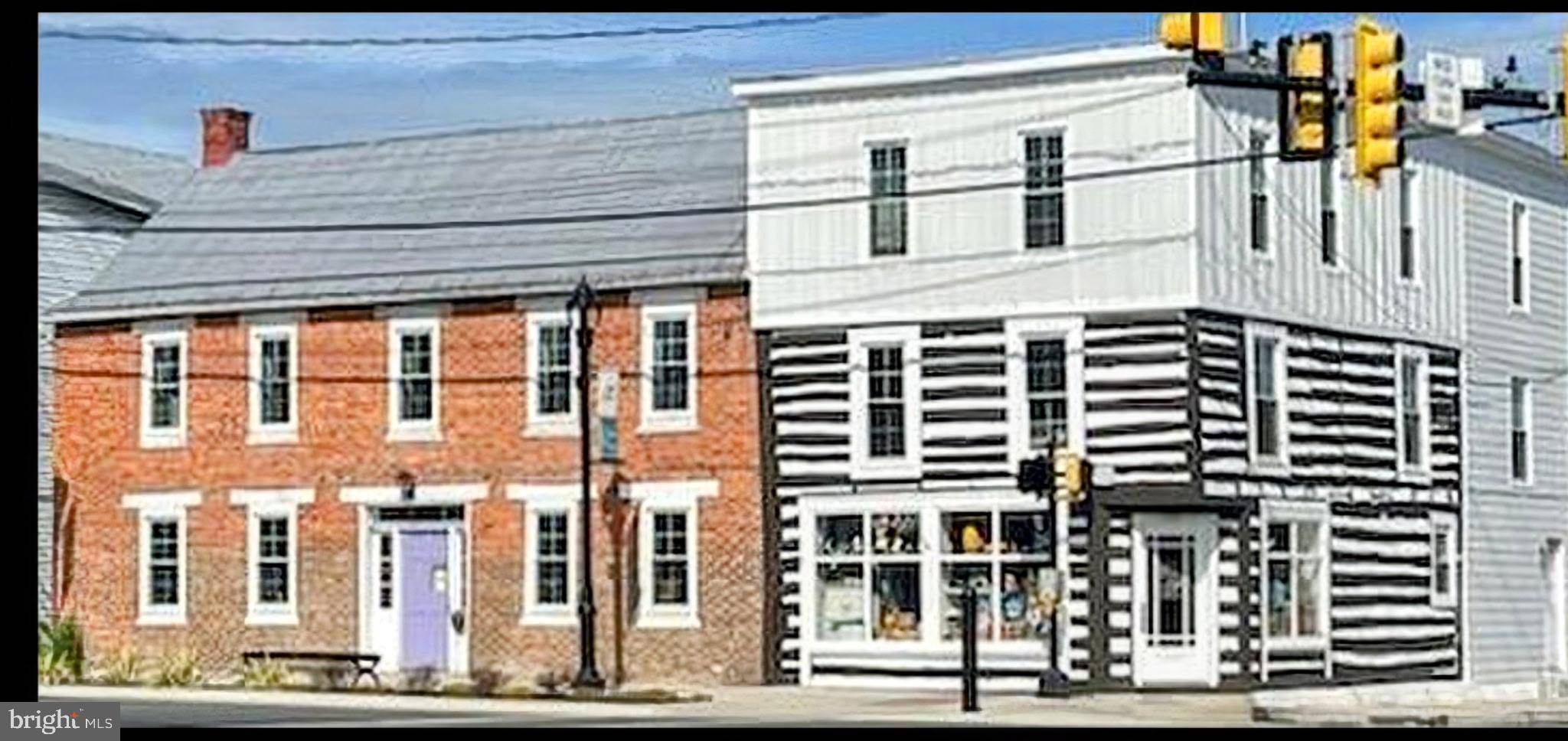 Strasburg, VA 22657,110 N MASSANUTTEN ST
