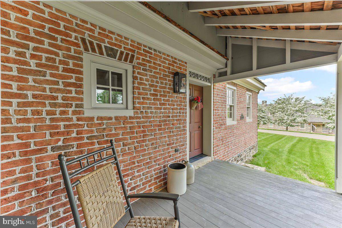 Elverson, PA 19520,103 ORCHARD HILL LN