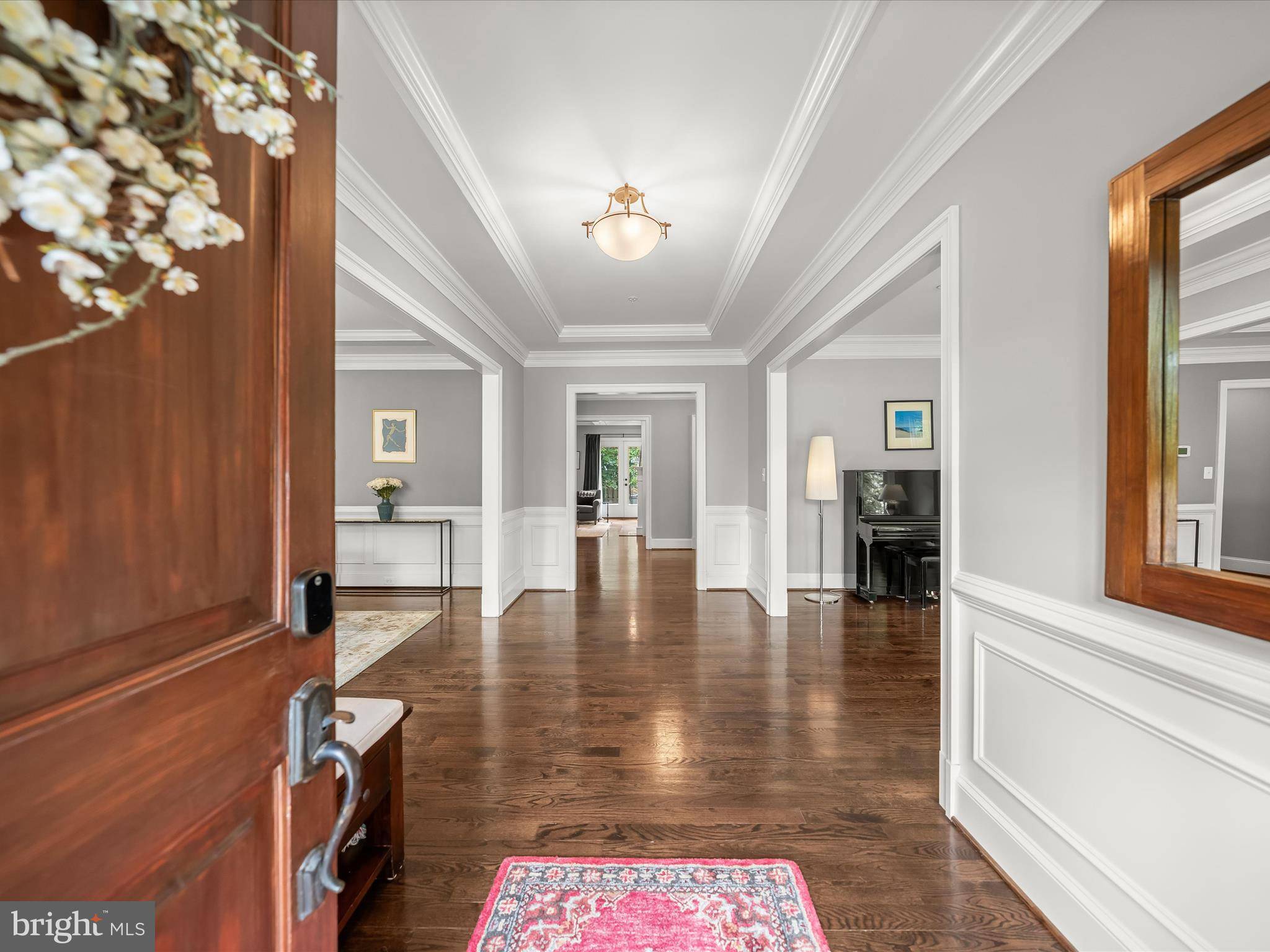 Bethesda, MD 20817,8206 THOREAU DR