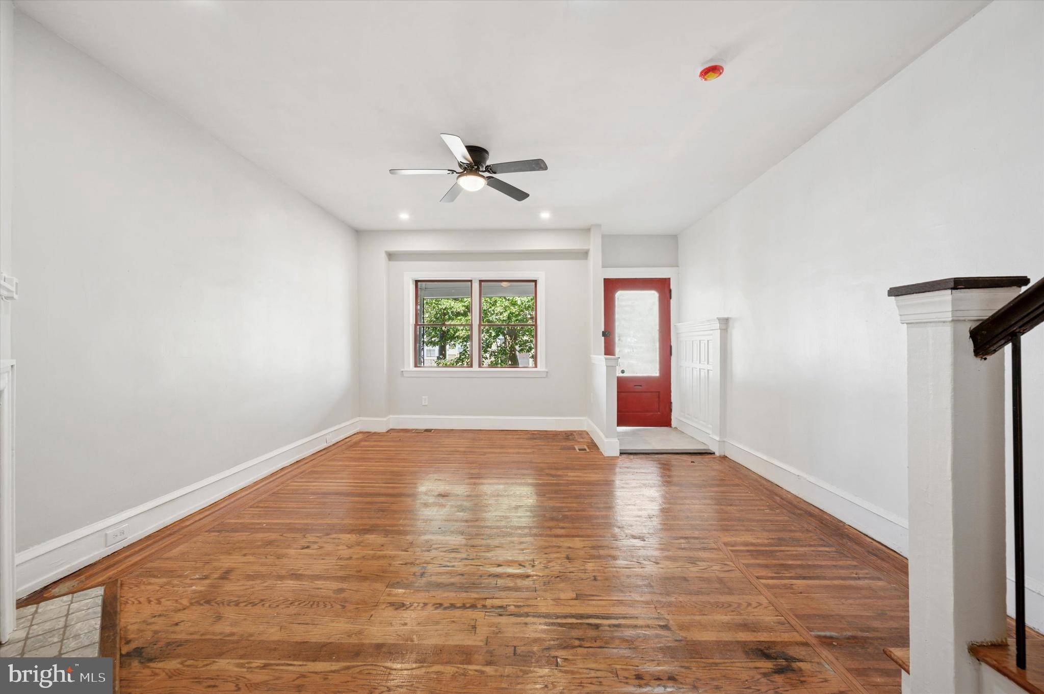 Philadelphia, PA 19141,4933 N 10TH ST