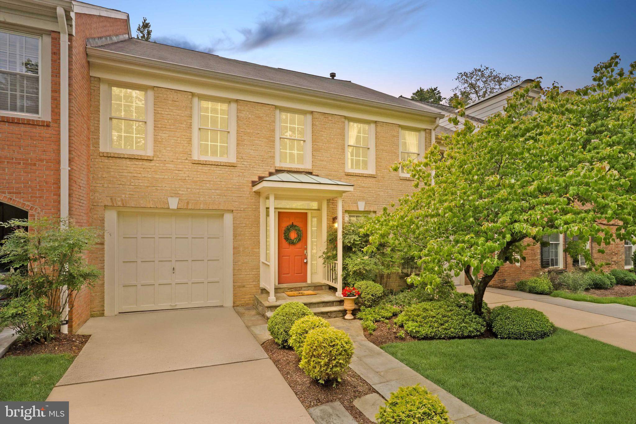Mclean, VA 22101,1564 MCLEAN COMMONS CT