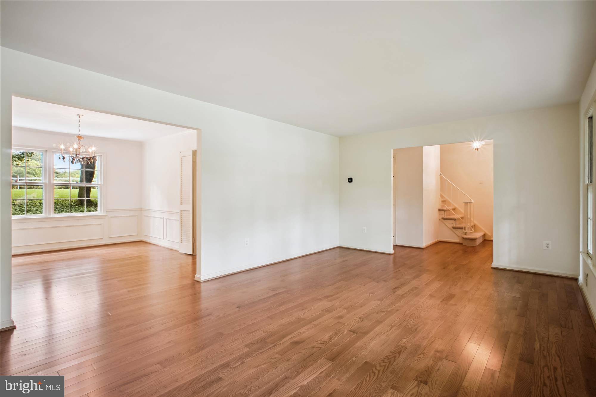 Vienna, VA 22182,1881 COLD CREEK CT