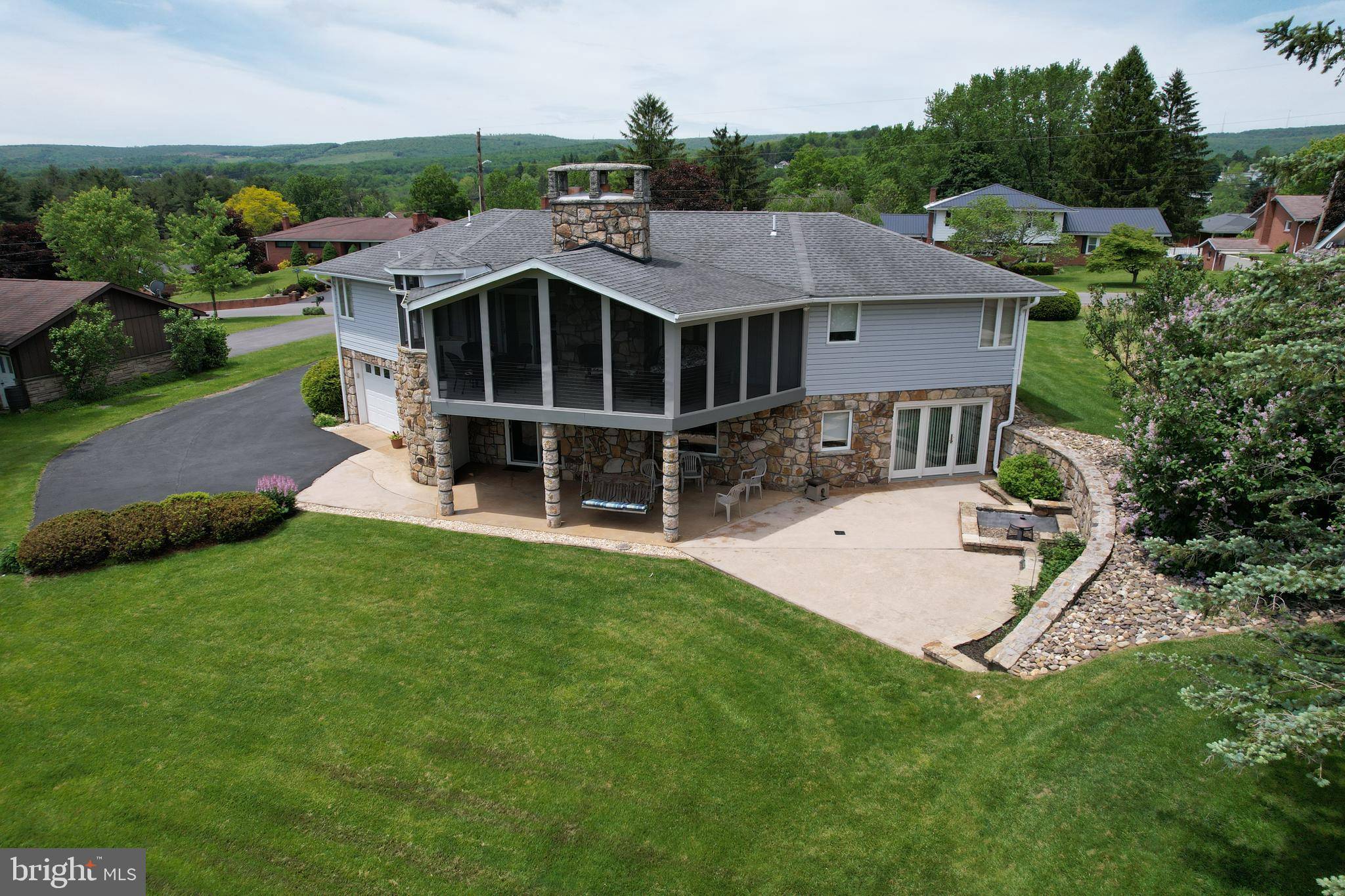 Frostburg, MD 21532,108 WRIGHT ST SE