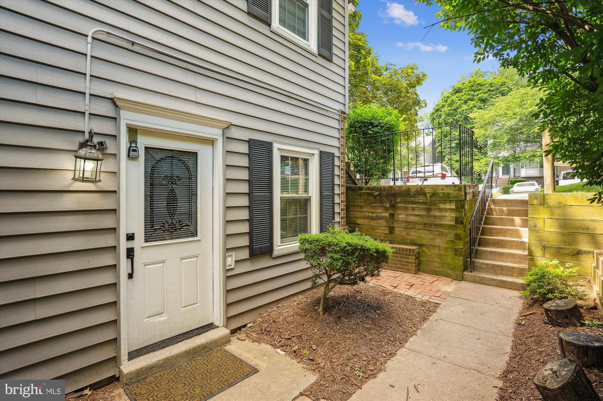 Gaithersburg, MD 20878,102 BARNSFIELD CT #226