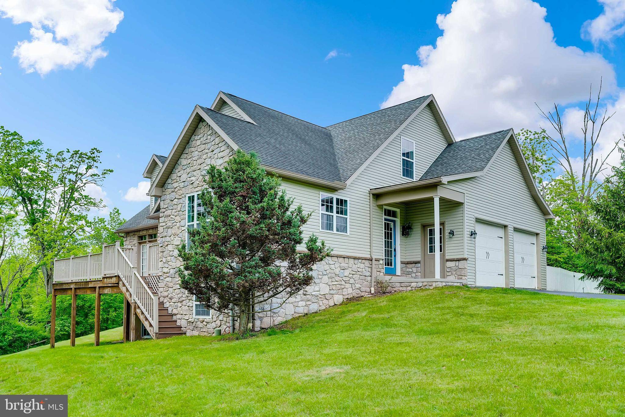 Schwenksville, PA 19473,42 HOCKLE RD