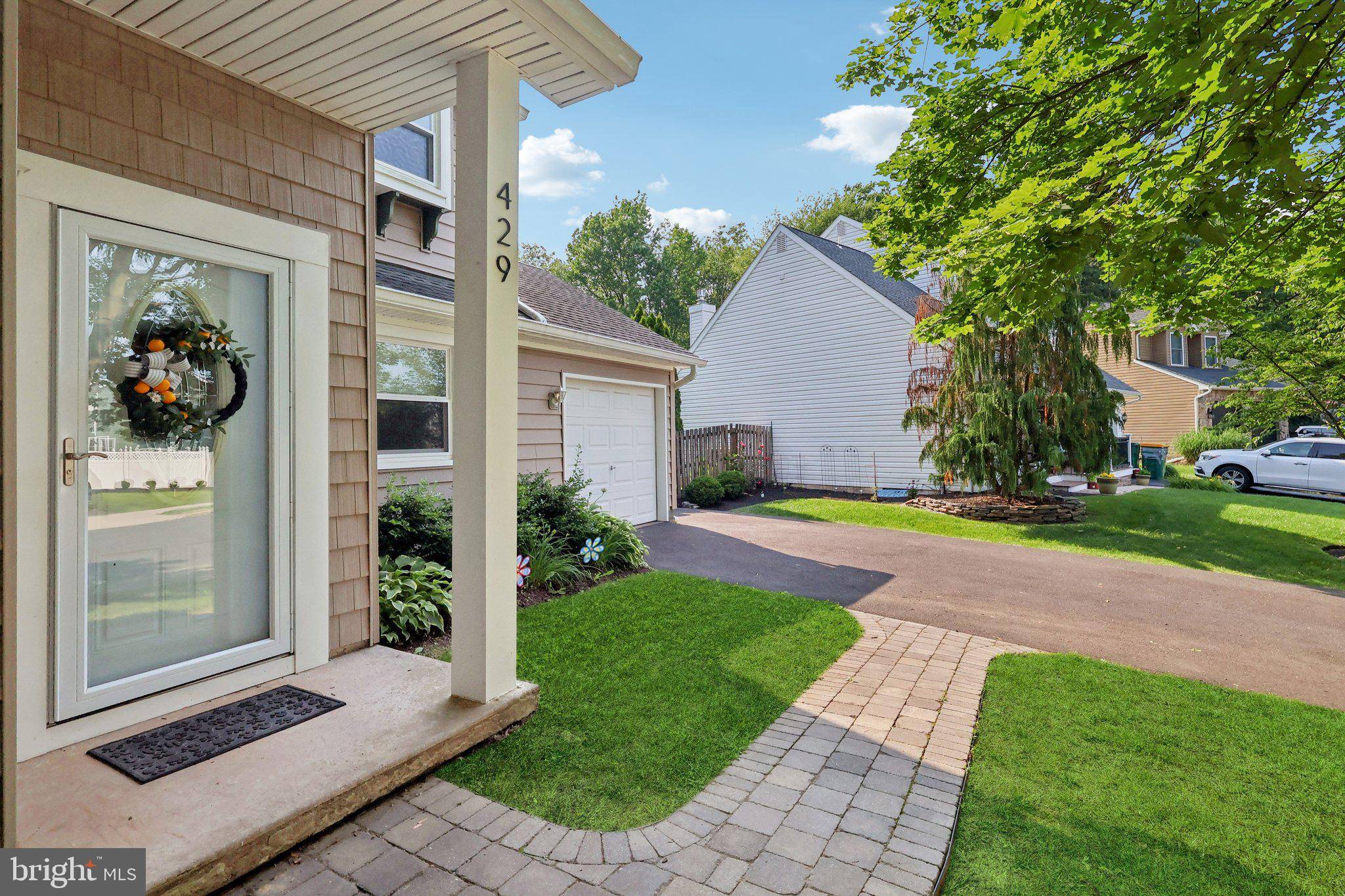 Fairless Hills, PA 19030,429 STANFORD RD