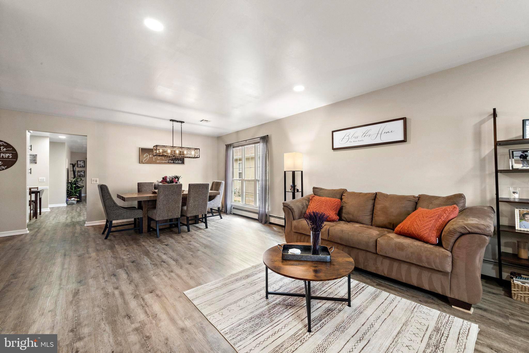 Toms River, NJ 08757,54 CANTERBURY LN