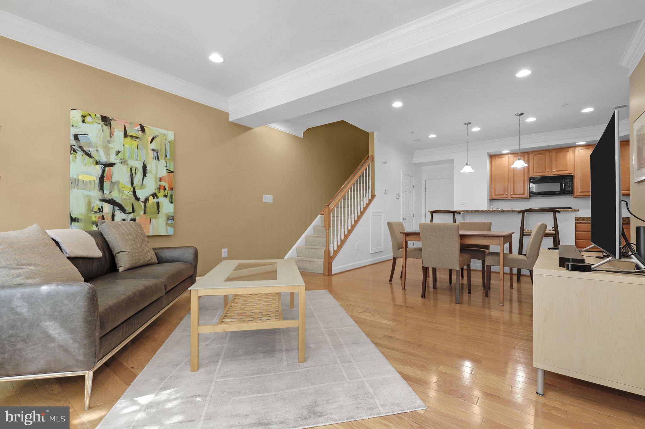 Gaithersburg, MD 20877,614 FROGS LEAP LN #614