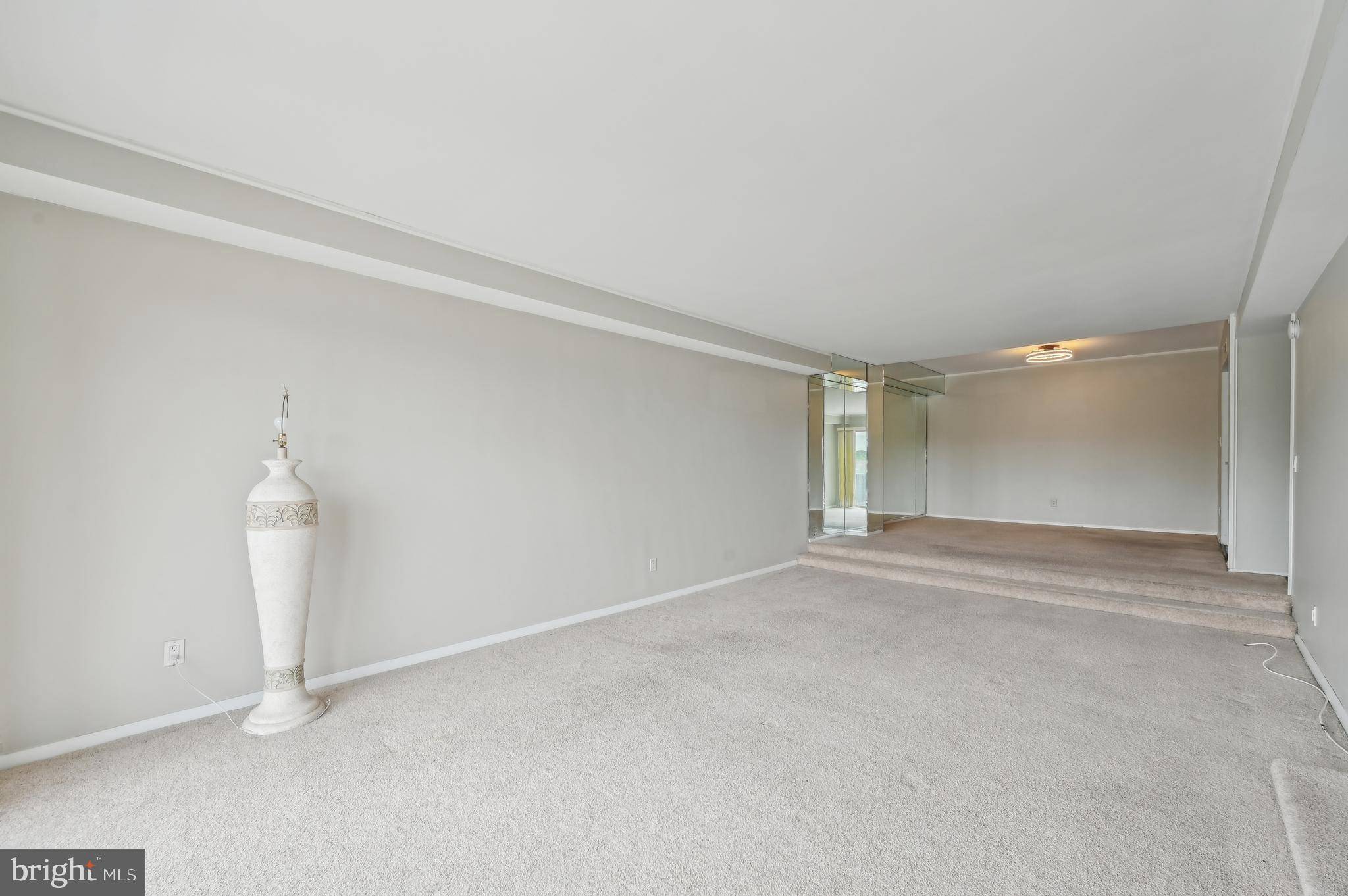 Baltimore, MD 21215,3601 CLARKS LN #424