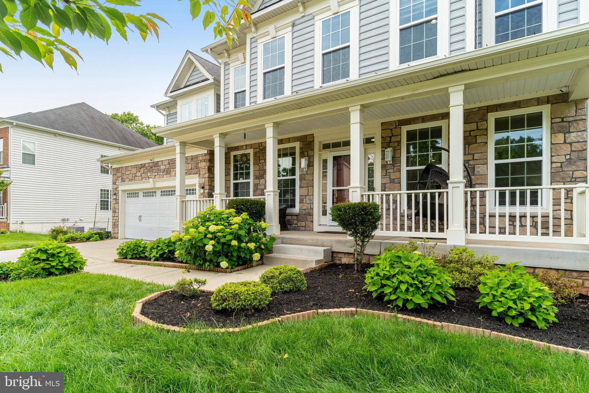 Chantilly, VA 20151,4202 KENNA CT
