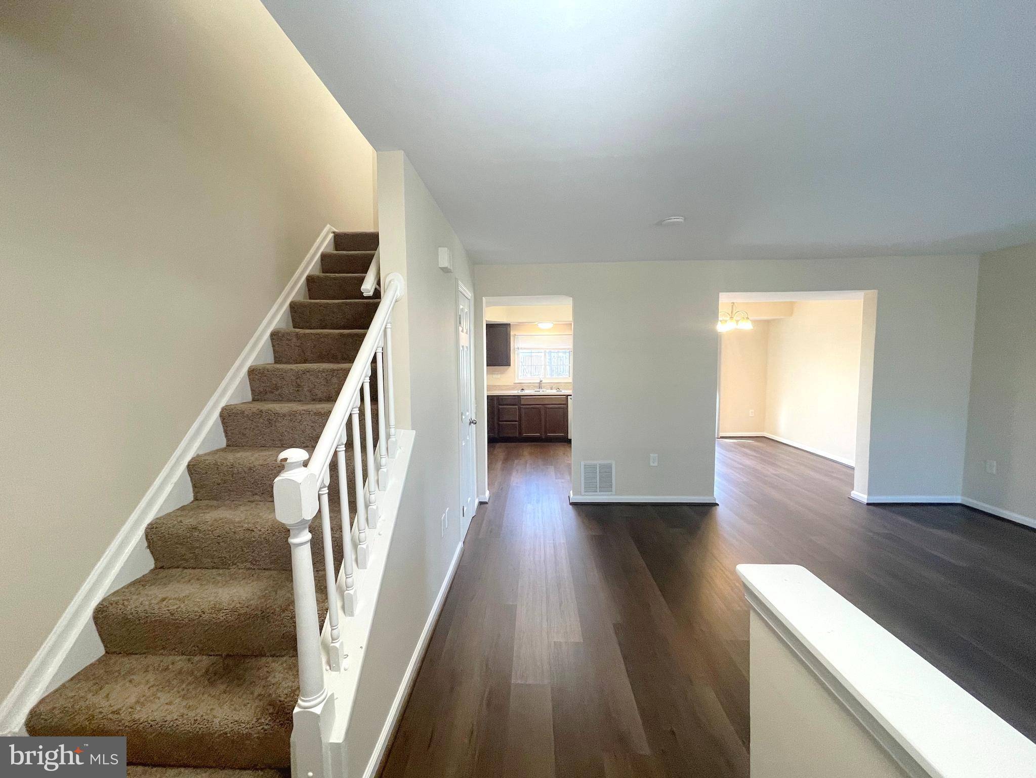 Waldorf, MD 20603,4522 GROUSE PL