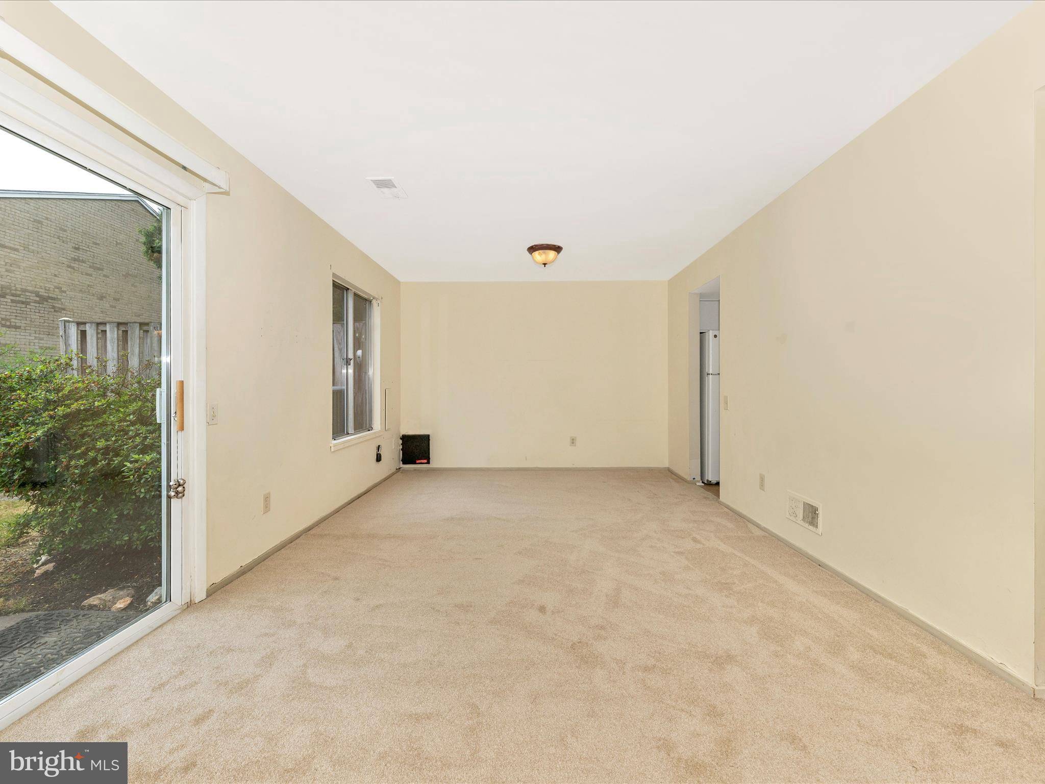 Gaithersburg, MD 20886,9650 MARSTON LN