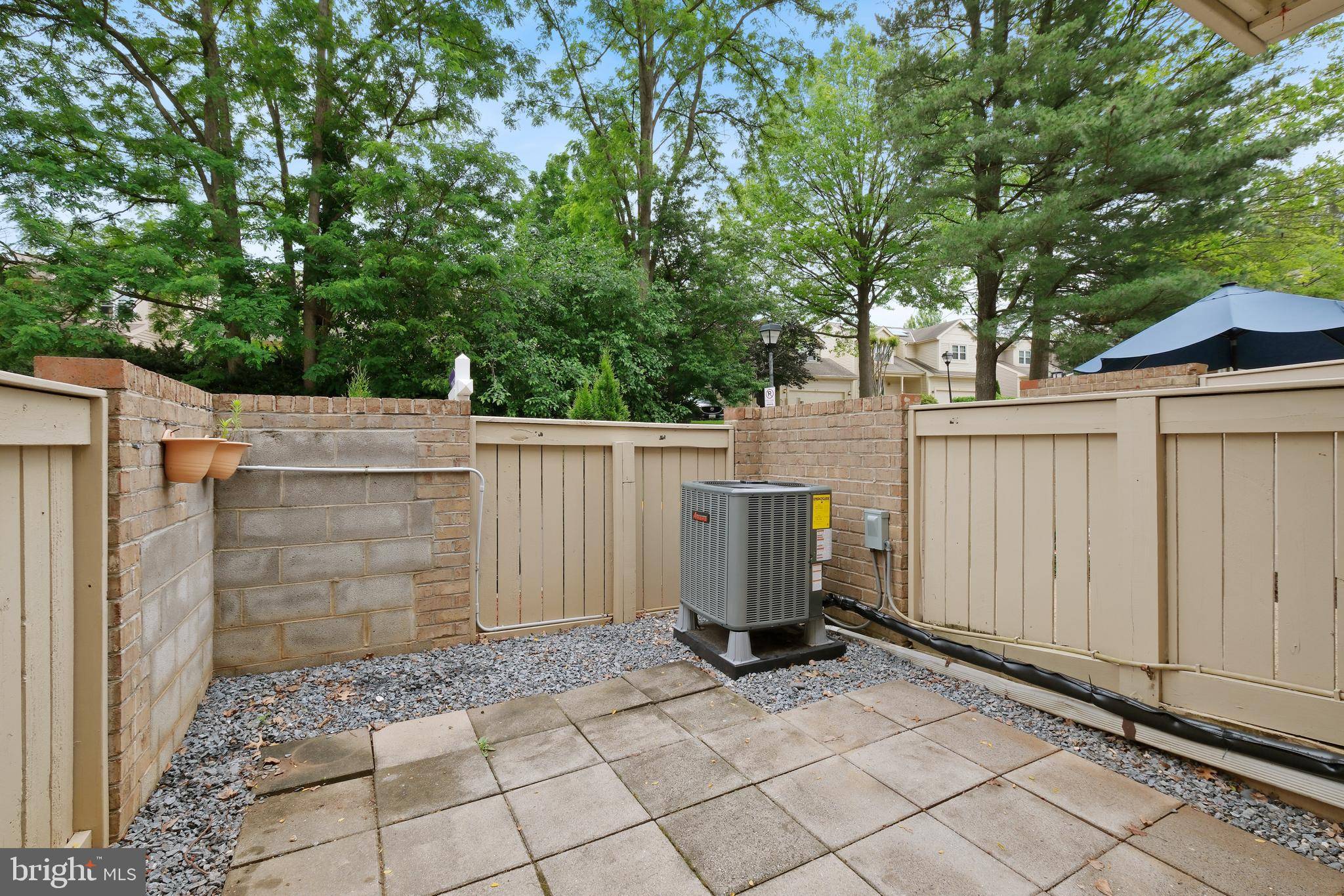 Gaithersburg, MD 20879,8702 DREXEL HILL PL