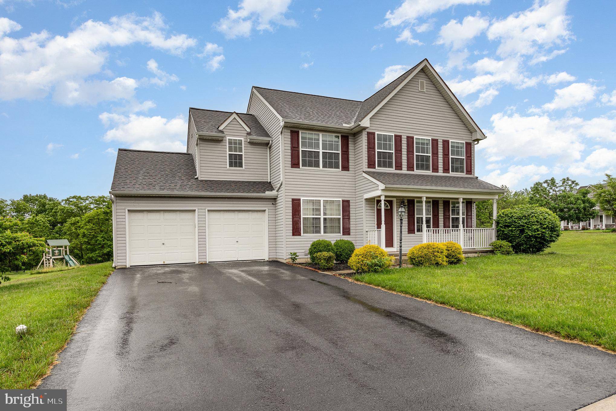 Palmyra, PA 17078,1844 CREEK VIEW DR