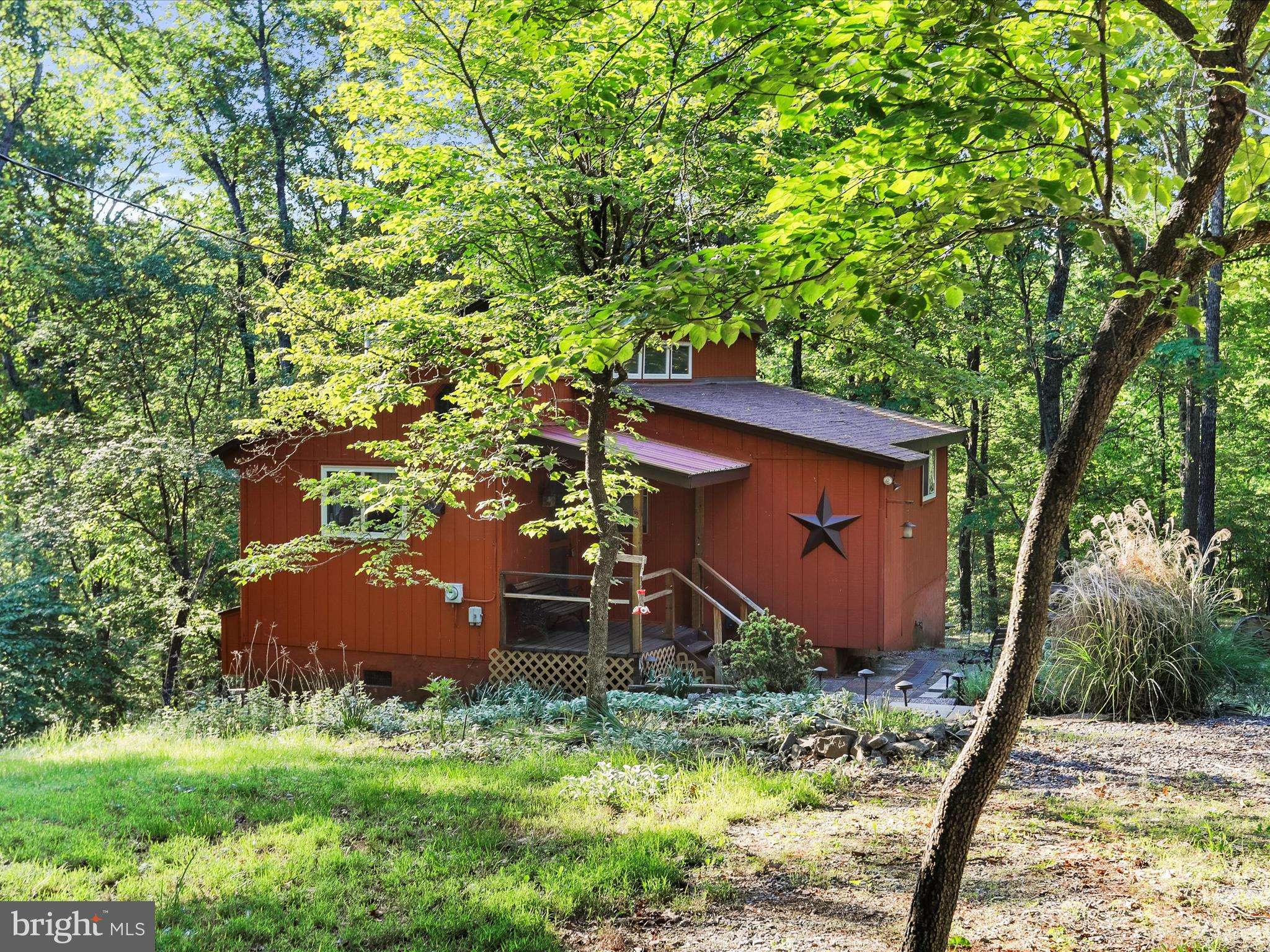Hedgesville, WV 25427,600 CABIN DR