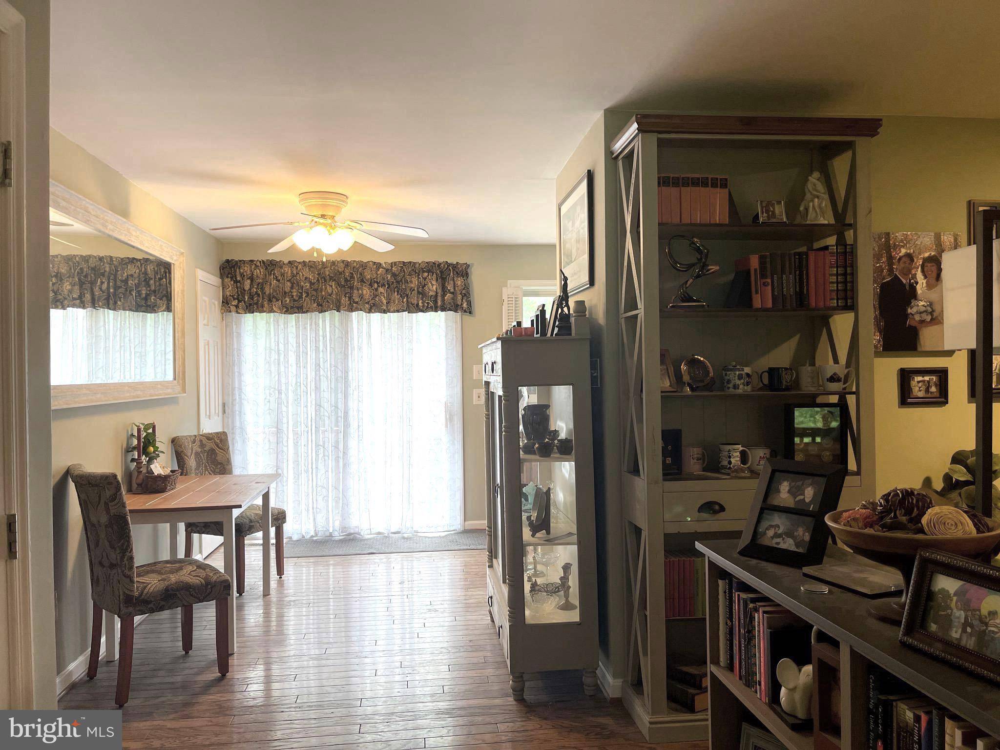 Linden, VA 22642,60 WOODHAVEN WAY