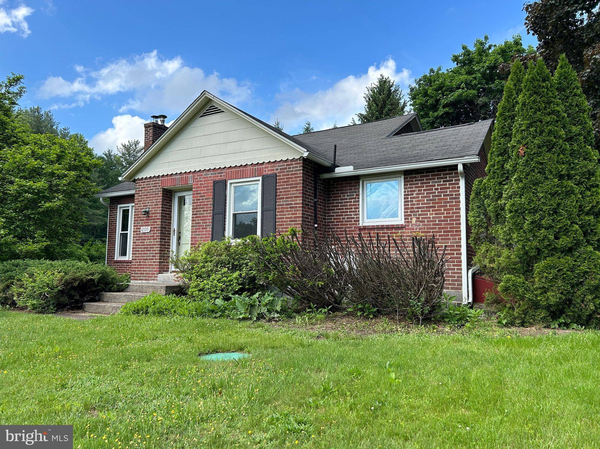 Gardners, PA 17324,4599 CARLISLE RD