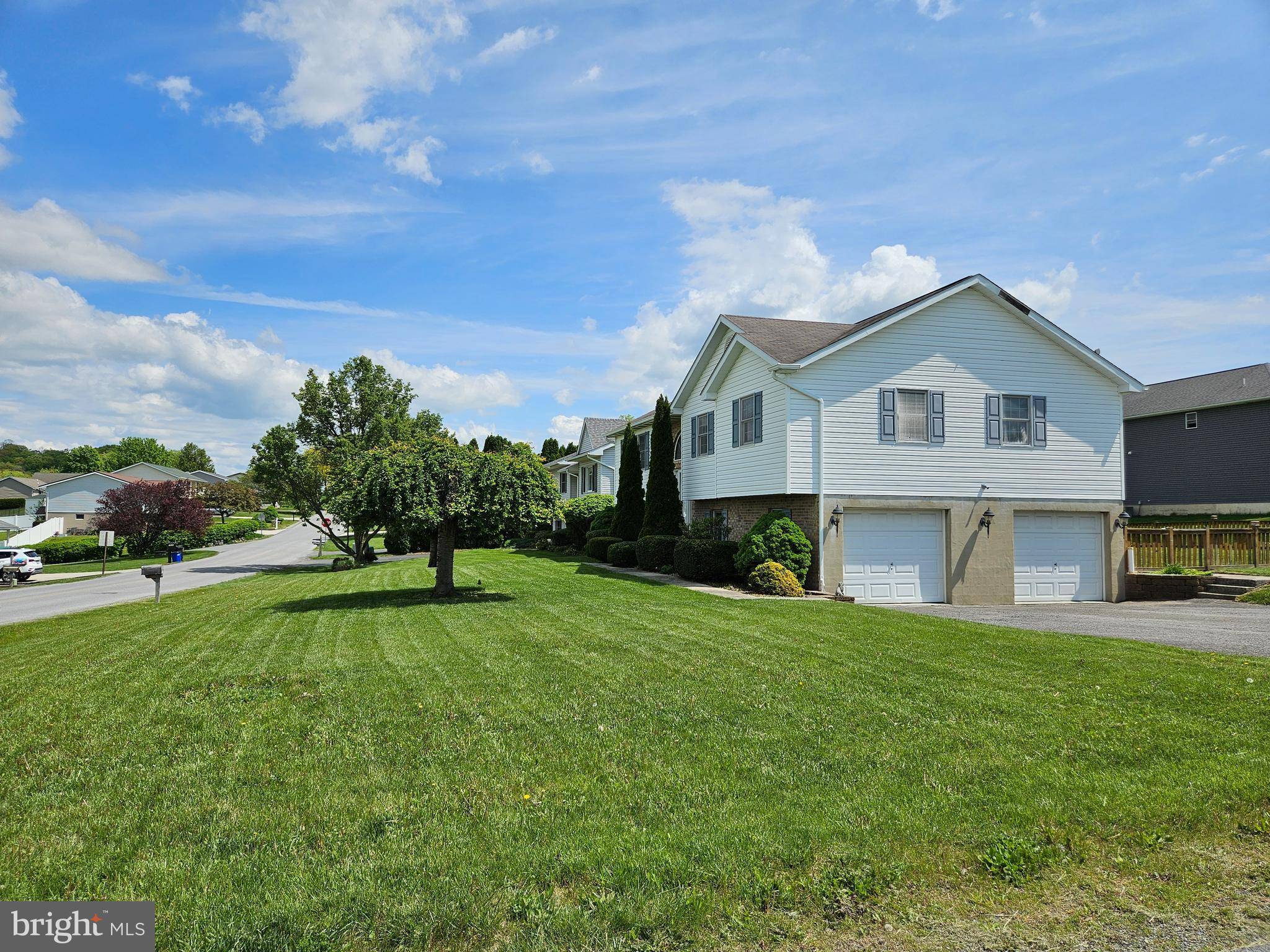 Altoona, PA 16602,1511 SAINT FRANCIS LN