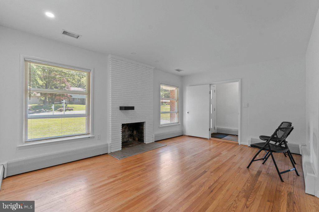 Towson, MD 21286,905 DUNELLEN DR