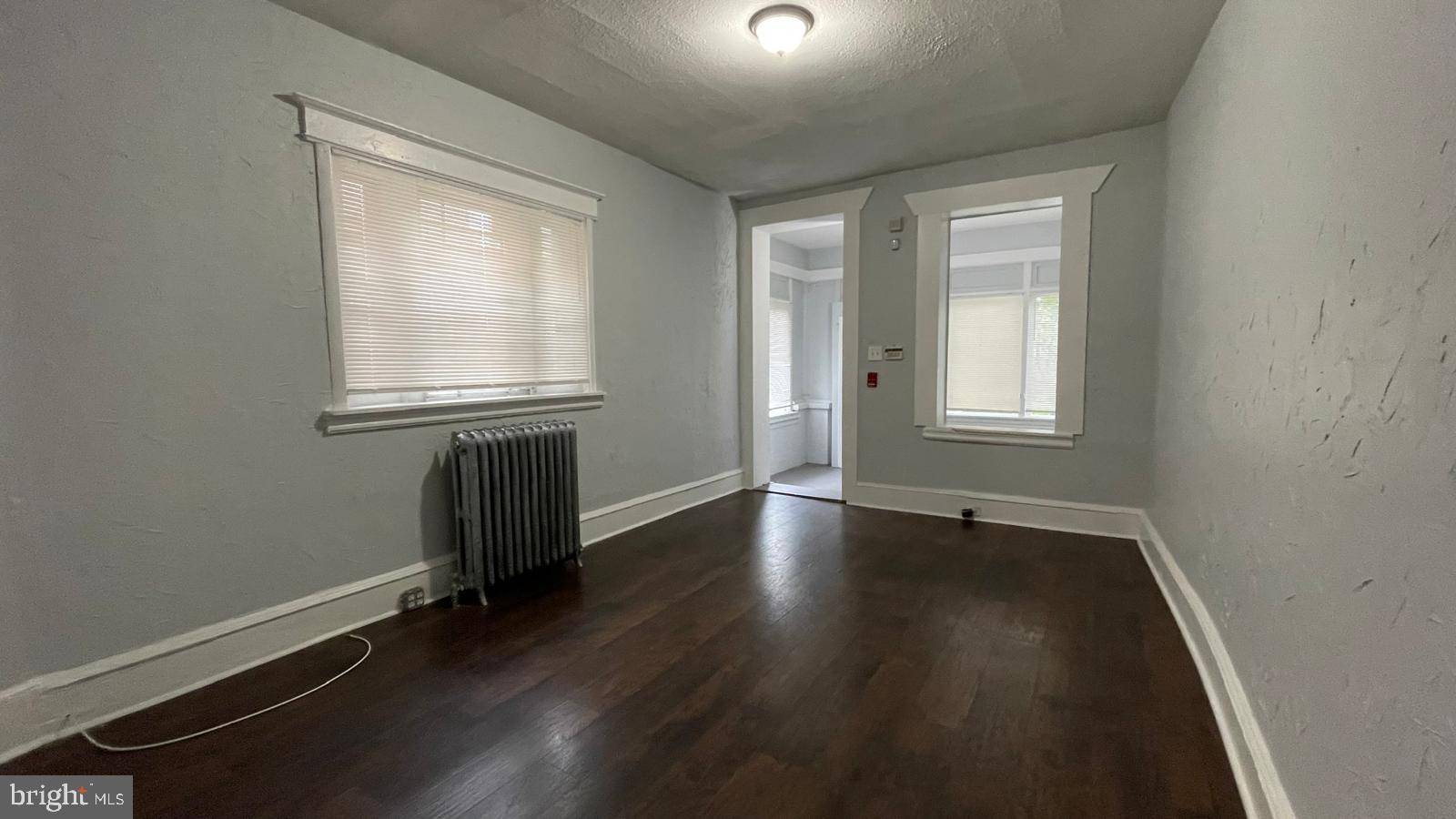 Philadelphia, PA 19141,4937 N 13TH ST
