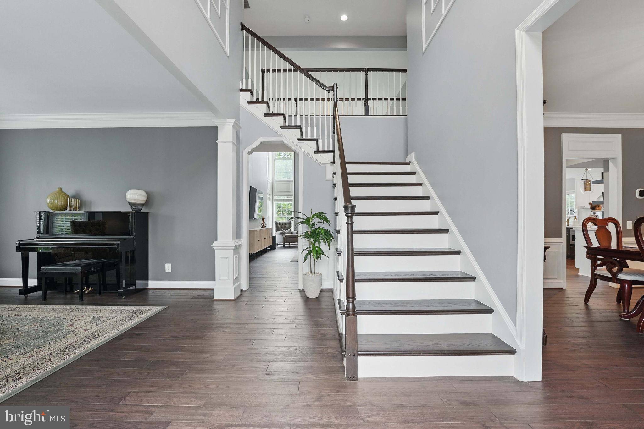 Chantilly, VA 20152,43753 CHURCHILL GLEN DR