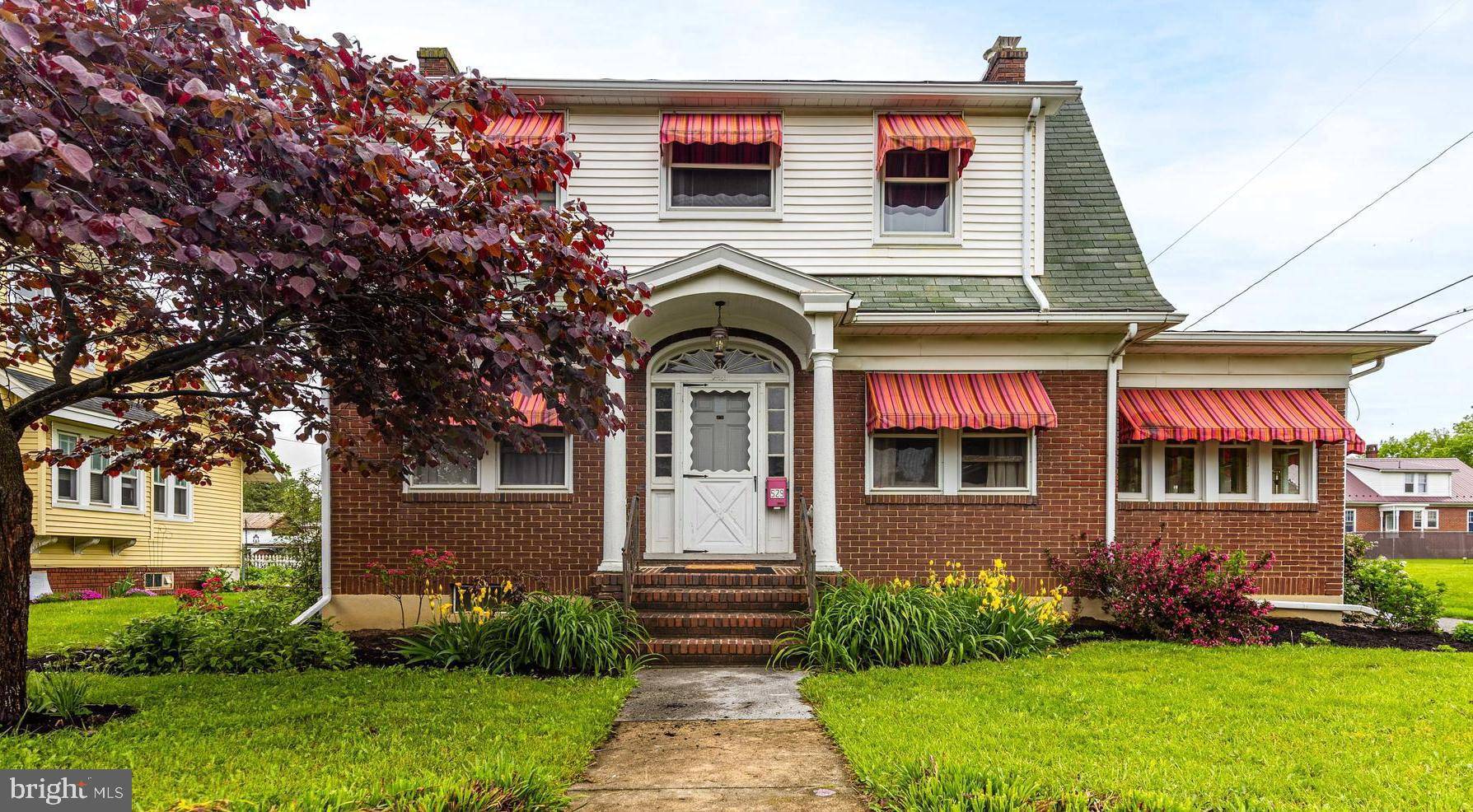 Chambersburg, PA 17201,529 KING ST