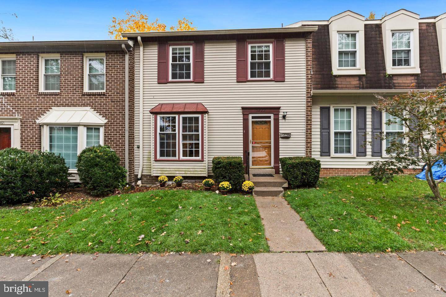 Alexandria, VA 22303,5823 BERKSHIRE CT
