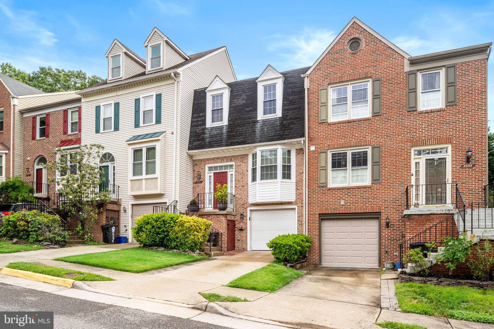 Springfield, VA 22152,8091 WHITLERS CREEK CT