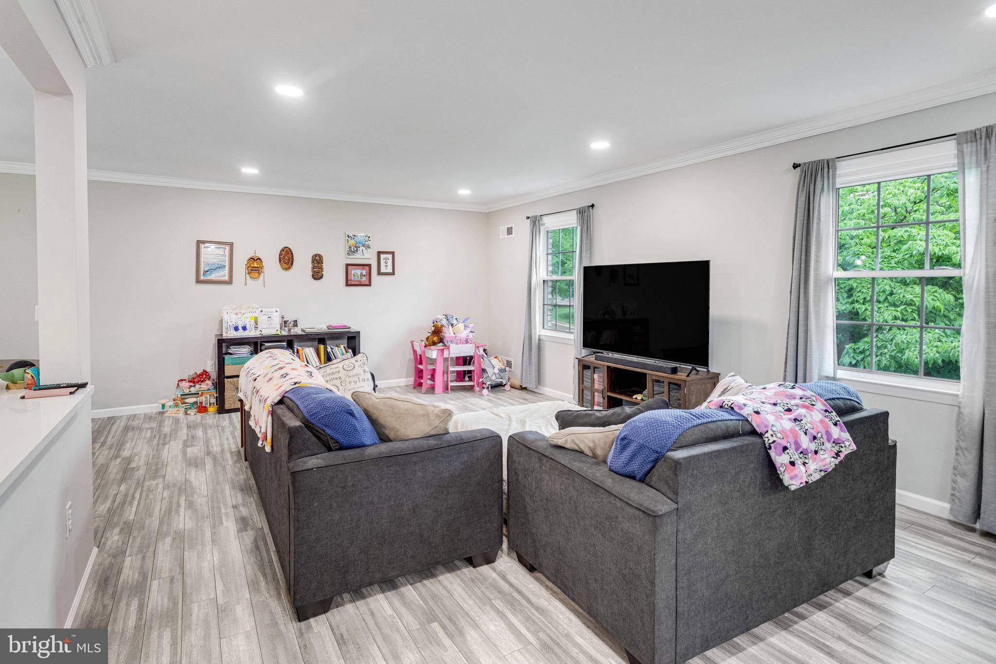 Dumfries, VA 22025,4157 WATERWAY DR