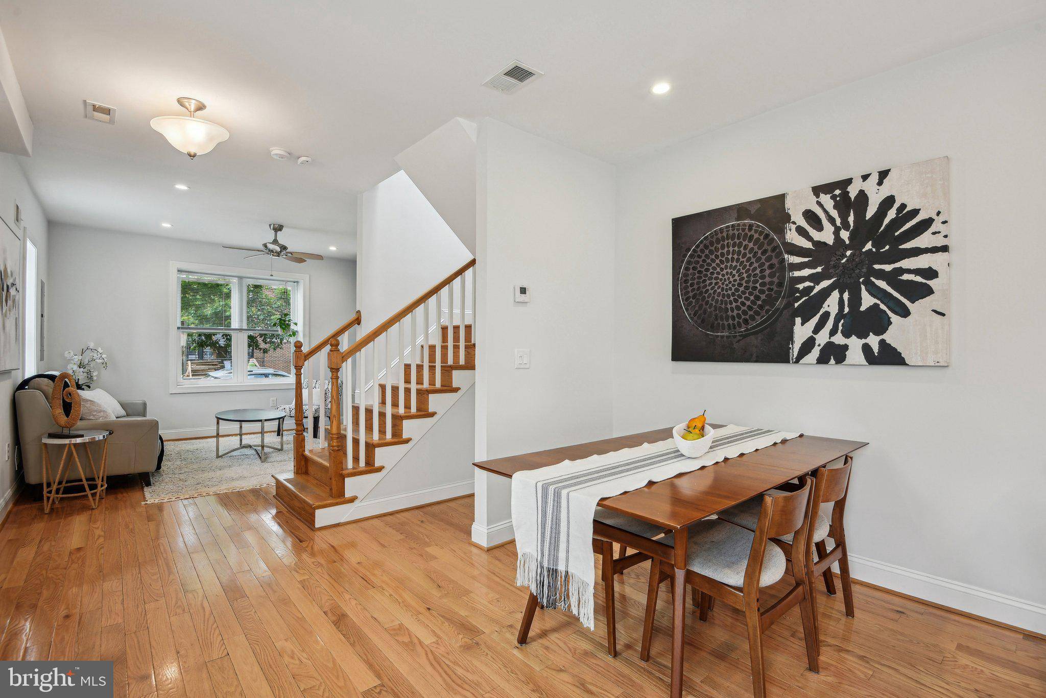 Washington, DC 20003,300 15TH ST SE