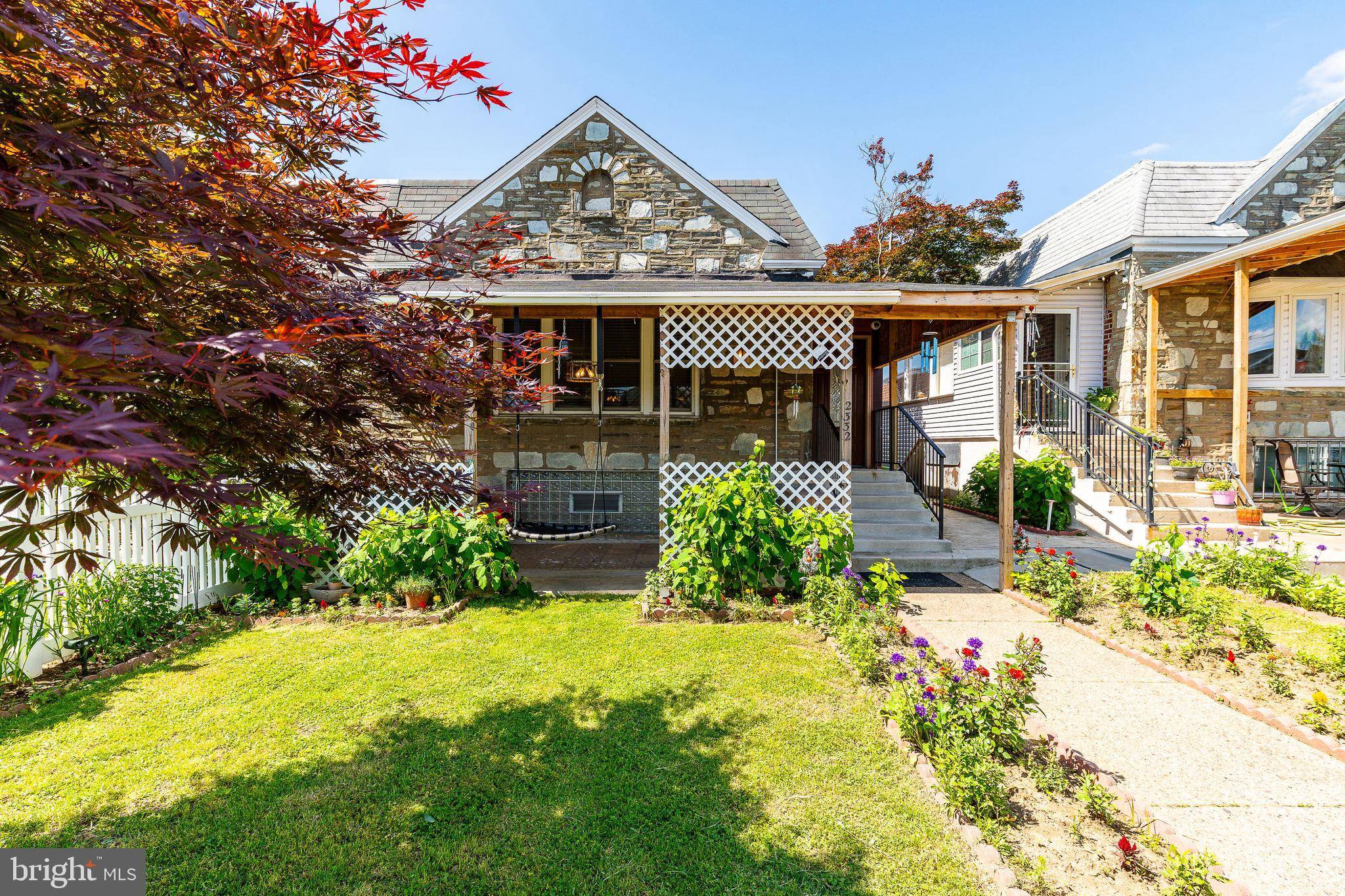 Philadelphia, PA 19152,2332 BORBECK AVE