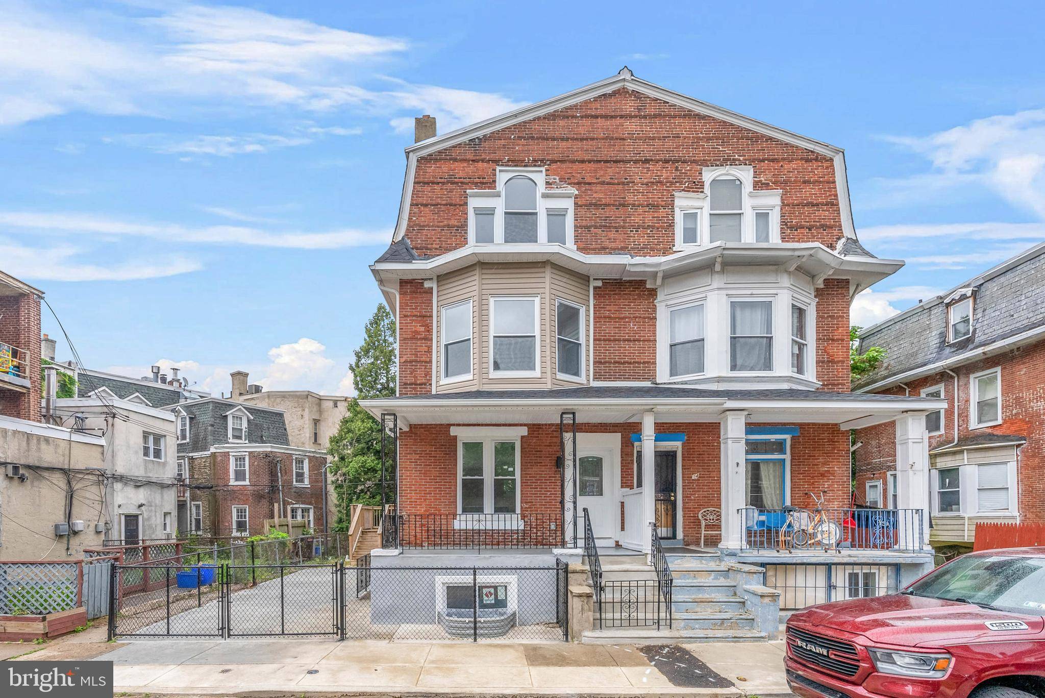 Philadelphia, PA 19144,10 W POMONA ST