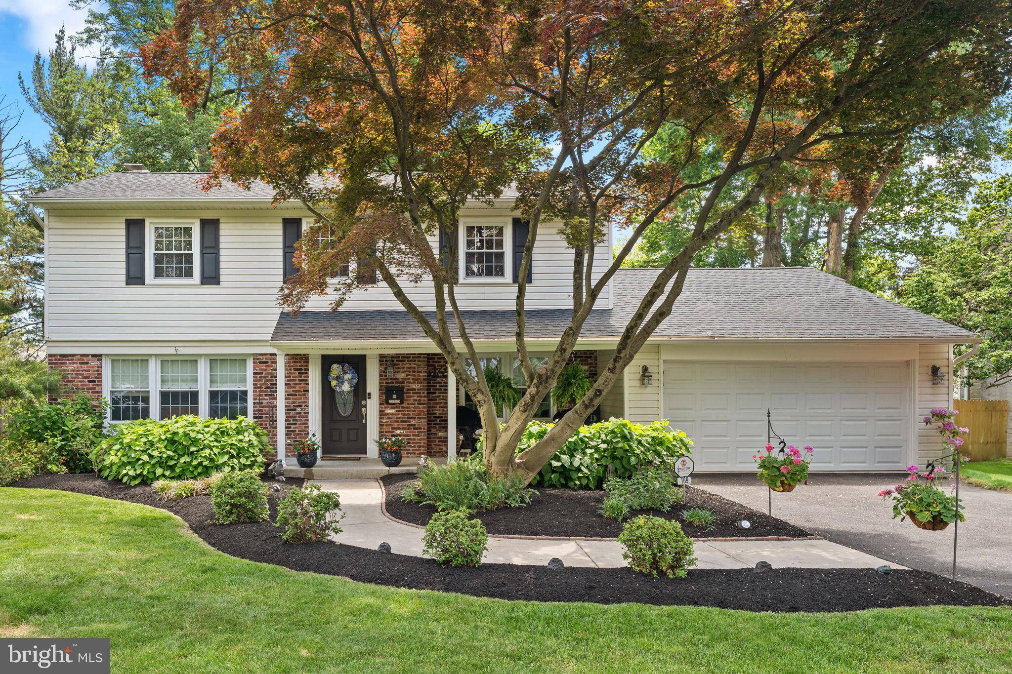 Warminster, PA 18974,169 CENTENARY LN