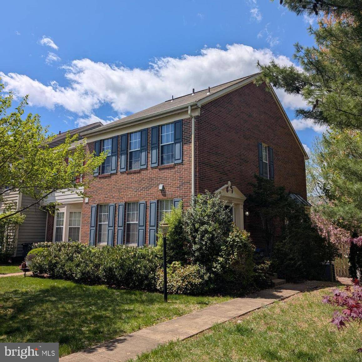 Alexandria, VA 22315,7000 GATTON SQ