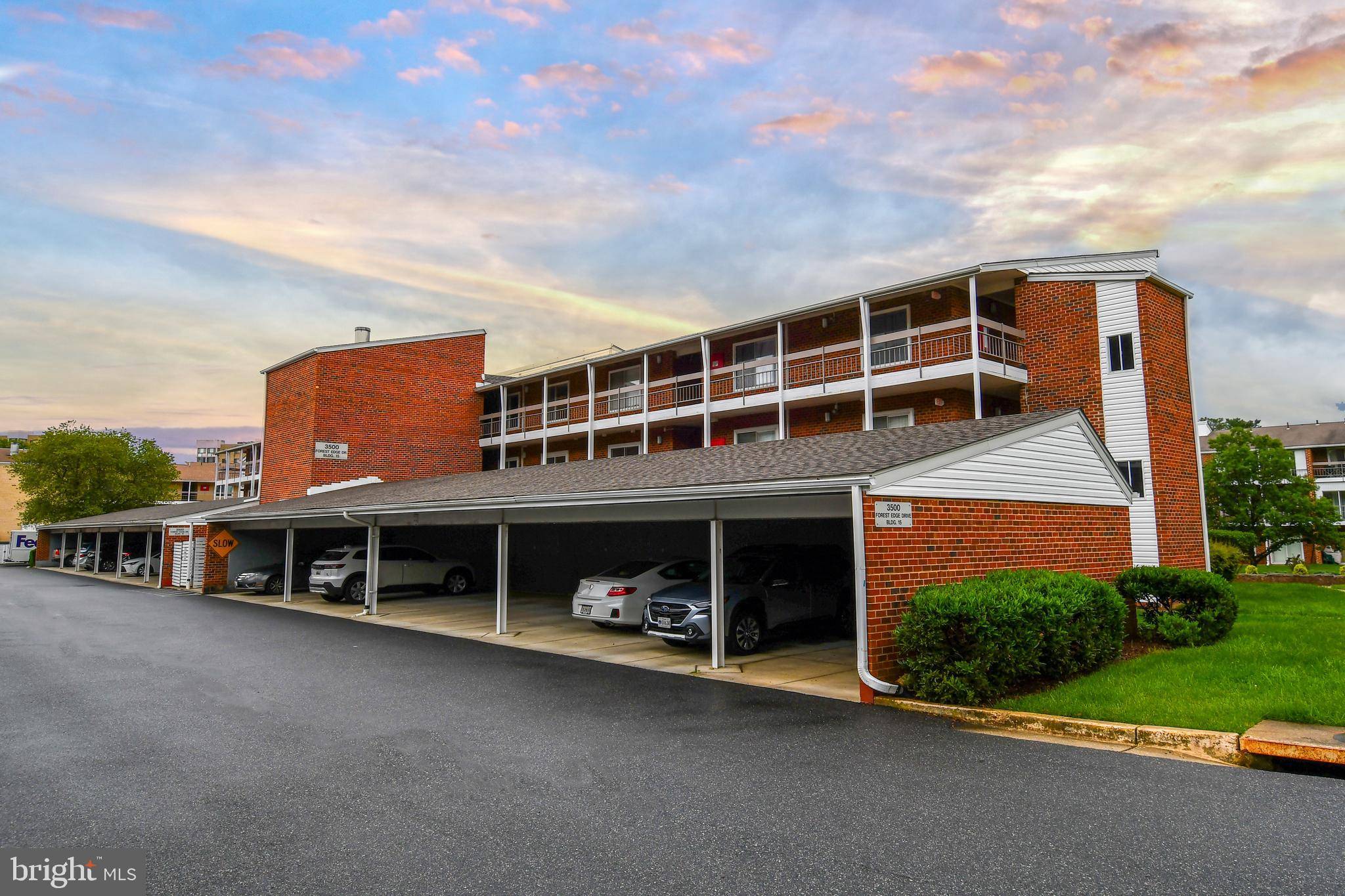 Silver Spring, MD 20906,3500 FOREST EDGE DR #15-2E