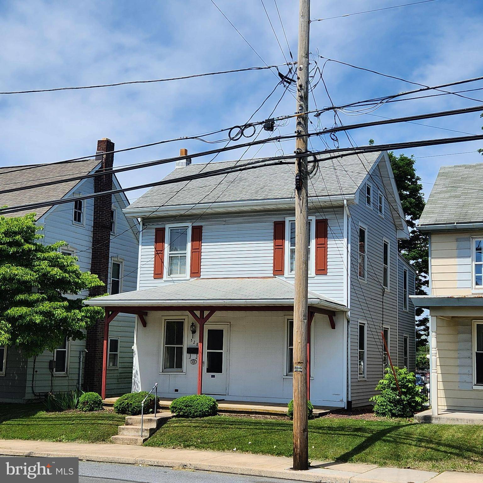 Ephrata, PA 17522,528 N STATE ST