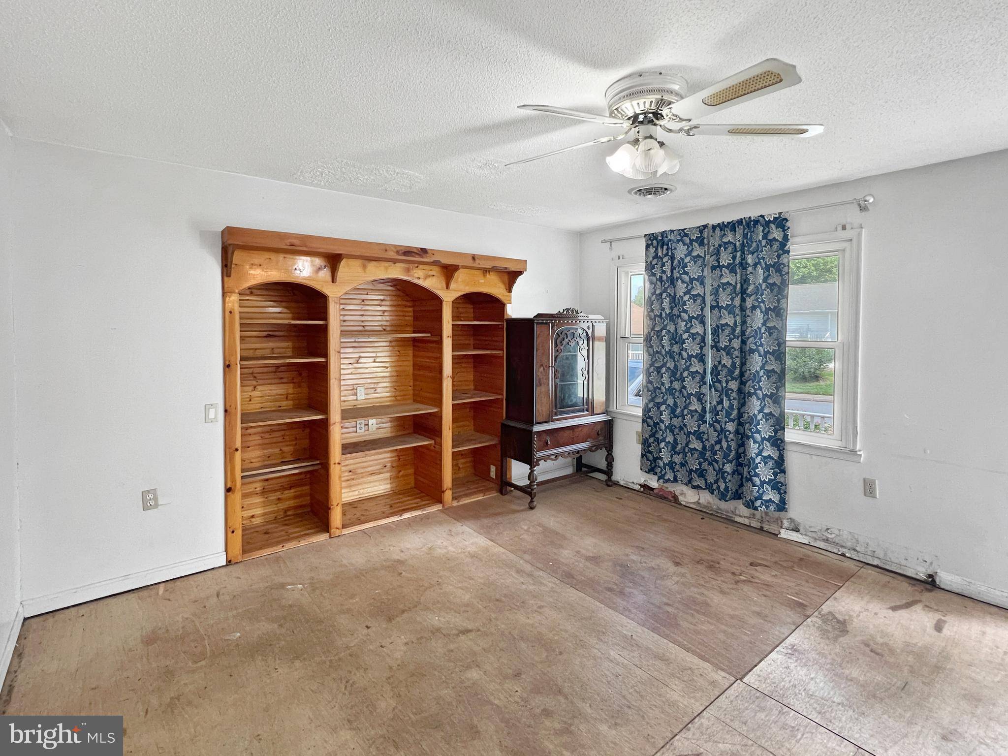 Charles Town, WV 25414,178 FULTON AVE