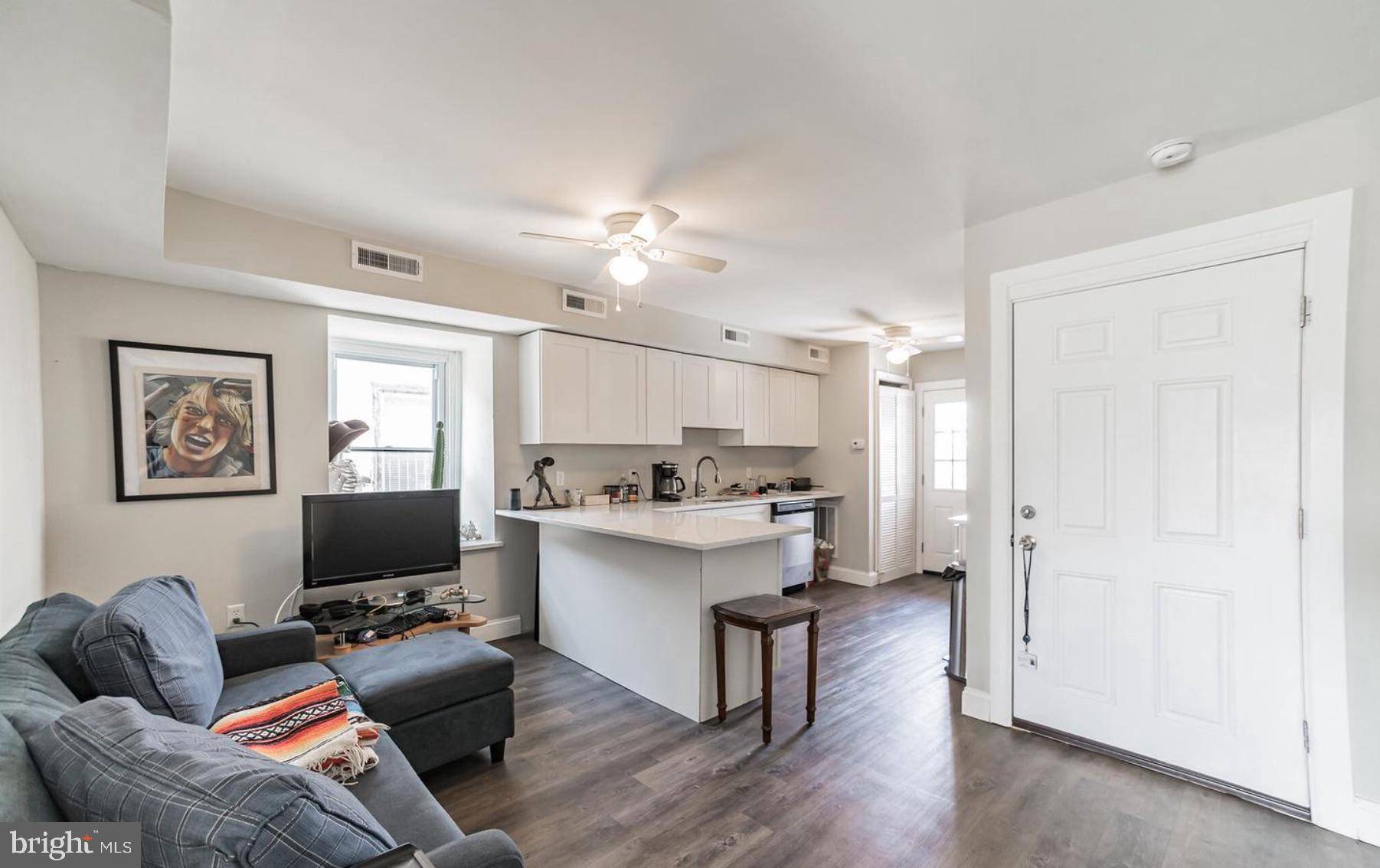Philadelphia, PA 19104,3813 BARING ST #3RD FLR