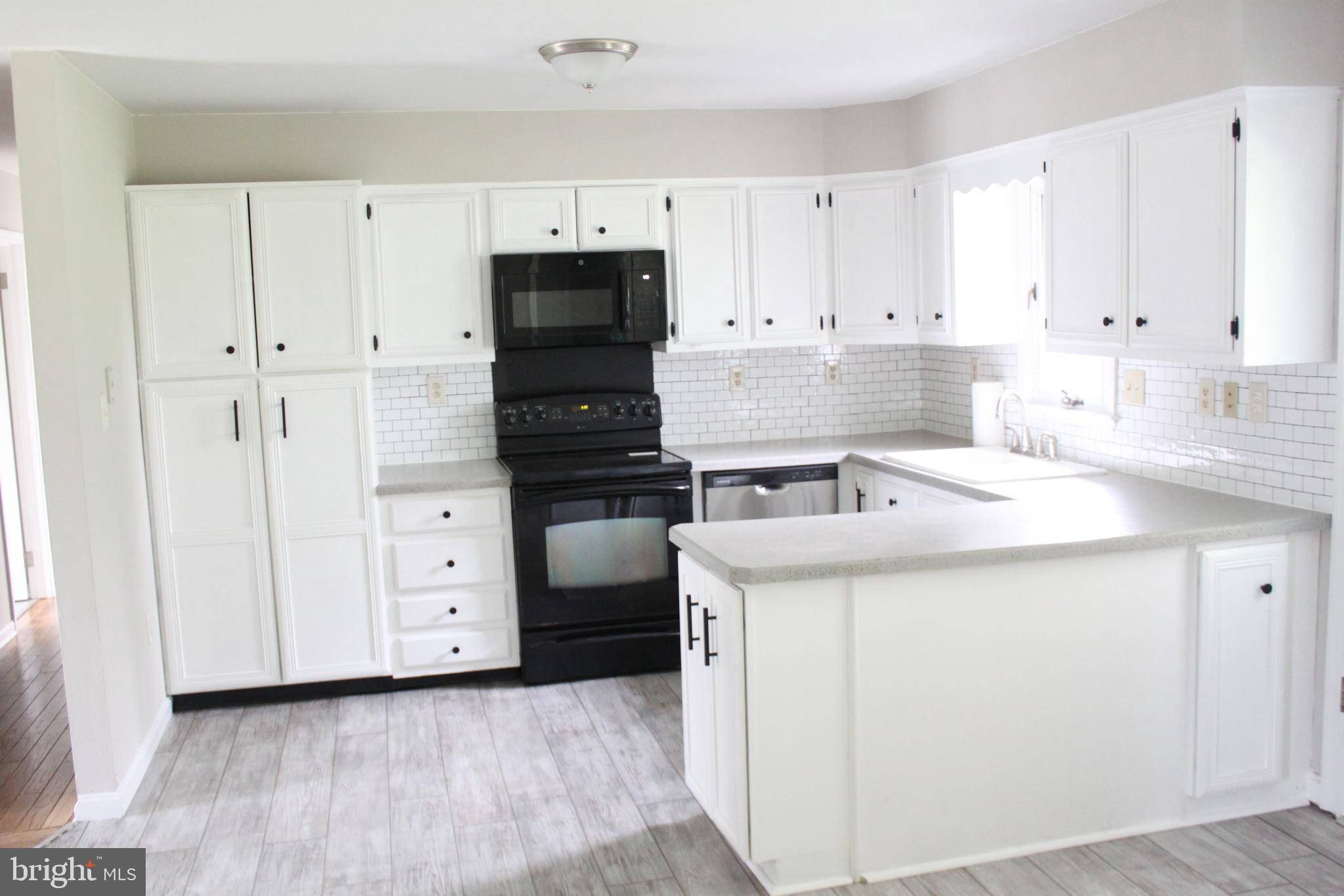 Mechanicsburg, PA 17055,938 EMILY DR