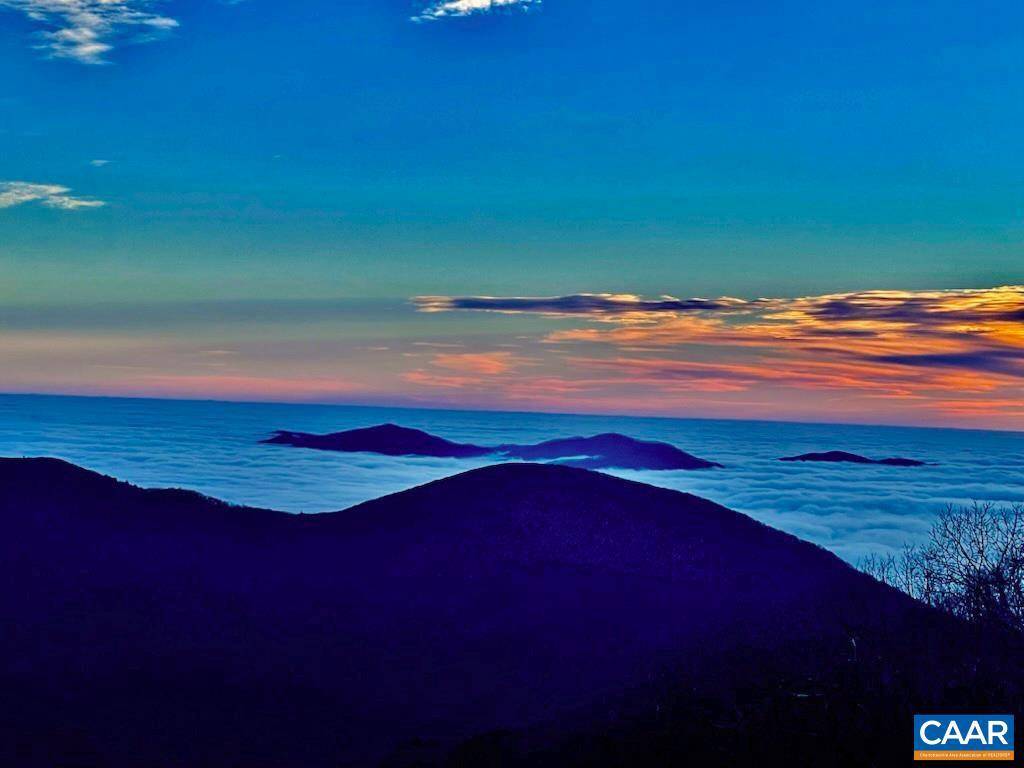 Wintergreen Resort, VA 22967,1403 HIGHLANDS CONDOS