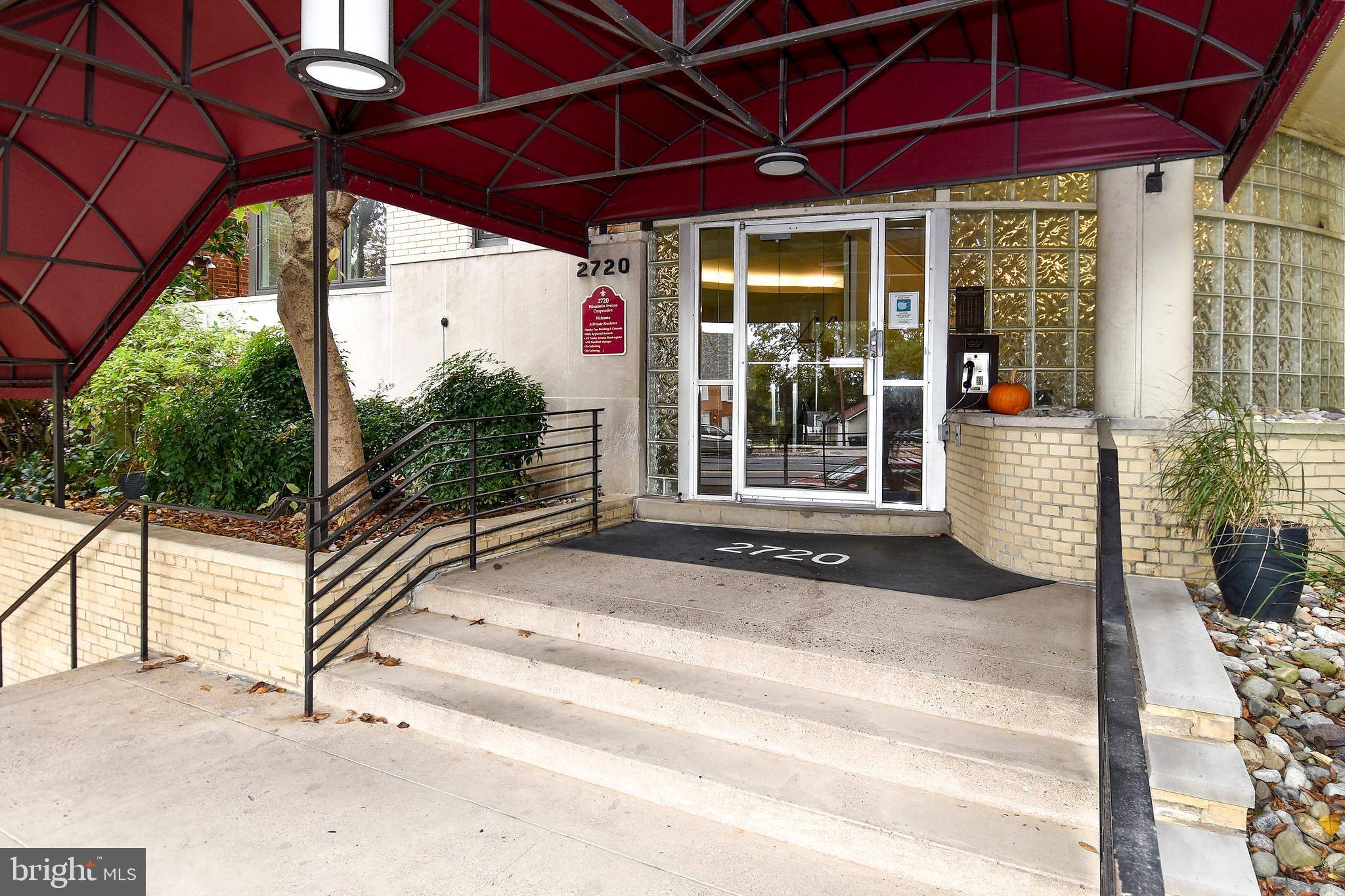 Washington, DC 20007,2720 WISCONSIN AVE NW #102