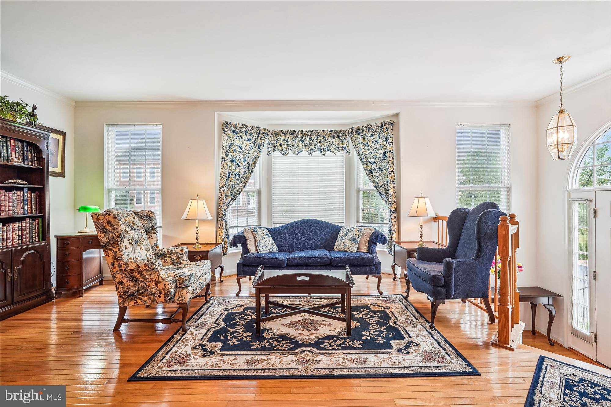 Chantilly, VA 20152,42701 ROLLING ROCK SQ