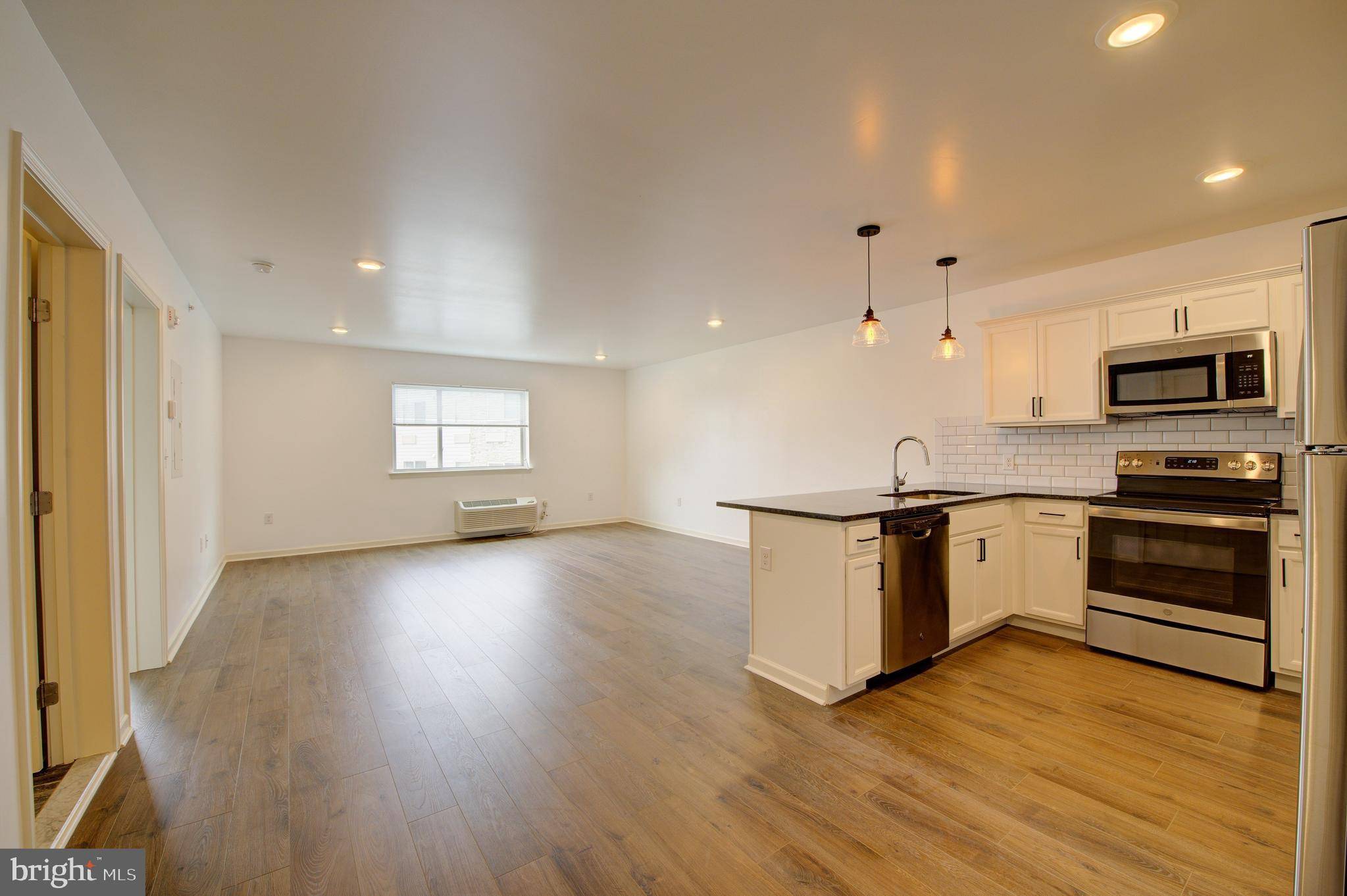 Philadelphia, PA 19128,6649 RIDGE AVE #B301