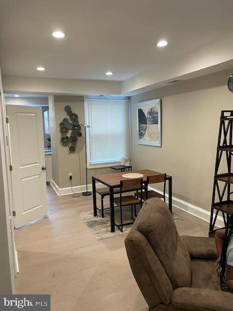 Washington, DC 20003,906 I ST SE #2