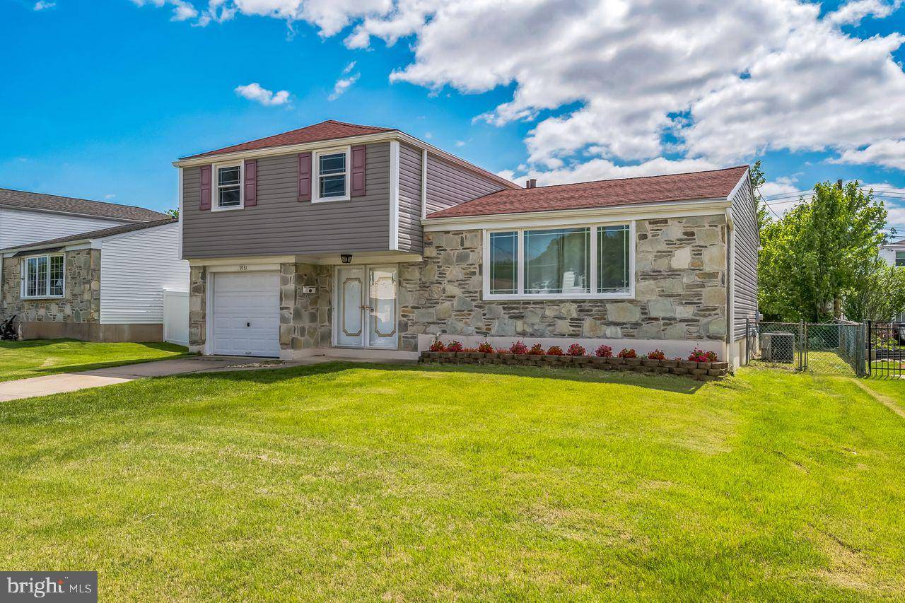 Philadelphia, PA 19115,9731 GLENHOPE RD
