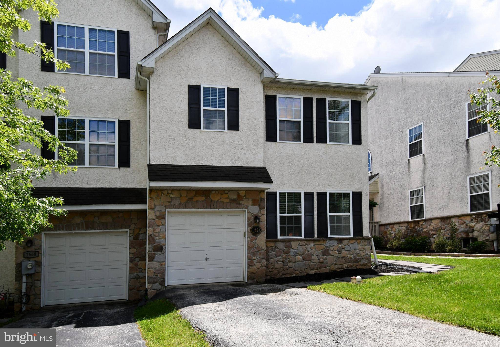 Pottstown, PA 19464,1664 BRYNNE LN