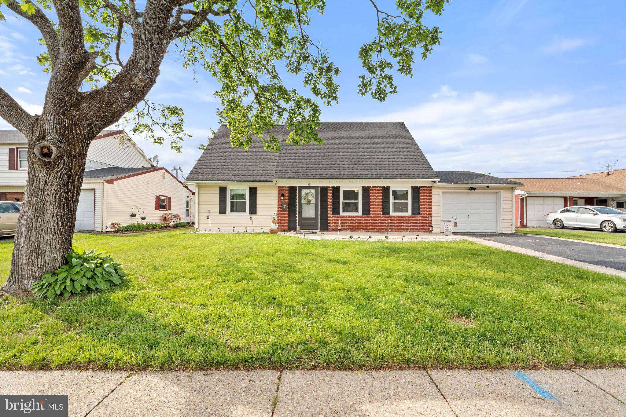 Willingboro, NJ 08046,35 MULLSHIRE LN