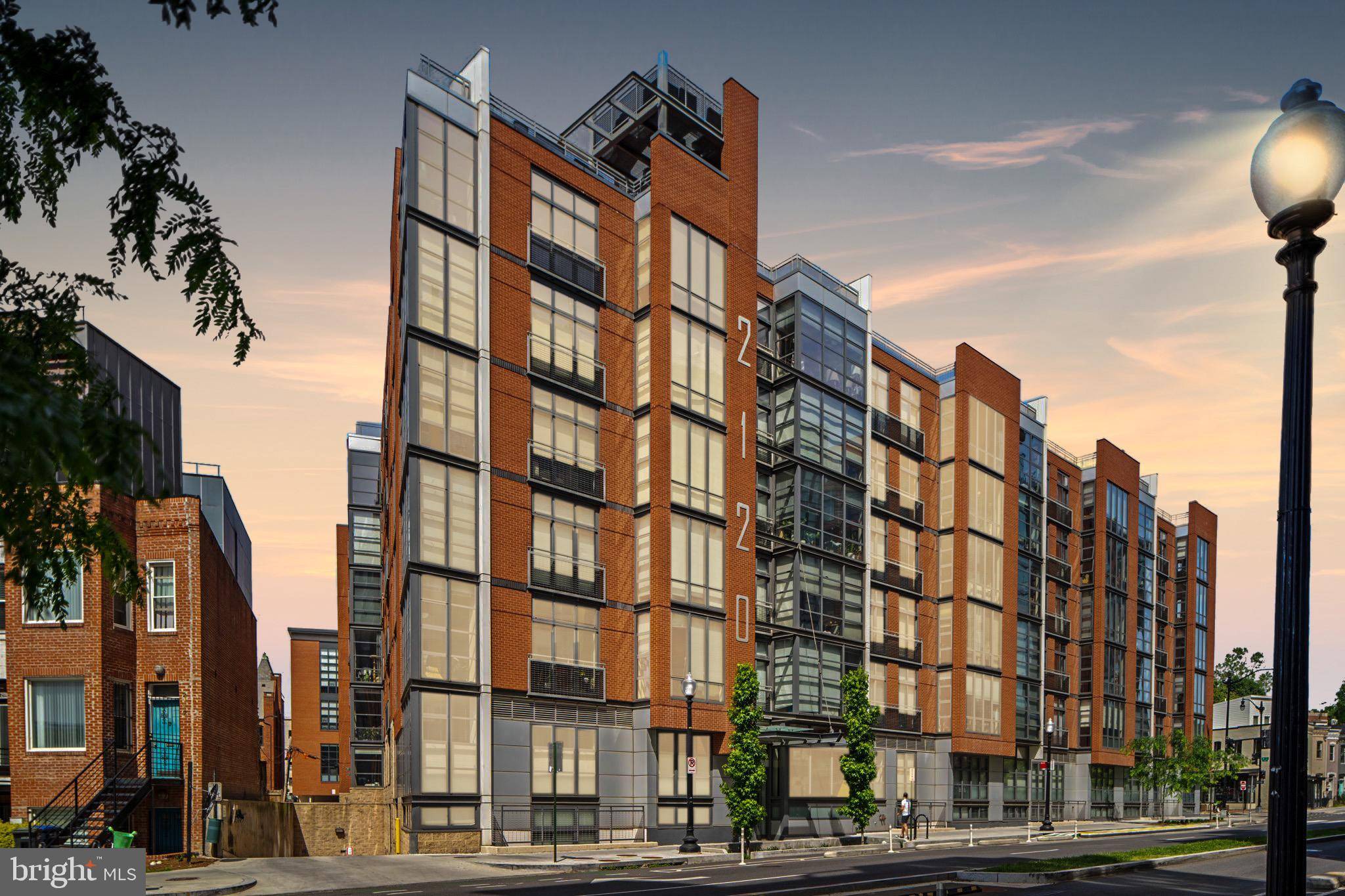Washington, DC 20001,2120 VERMONT AVE NW #307