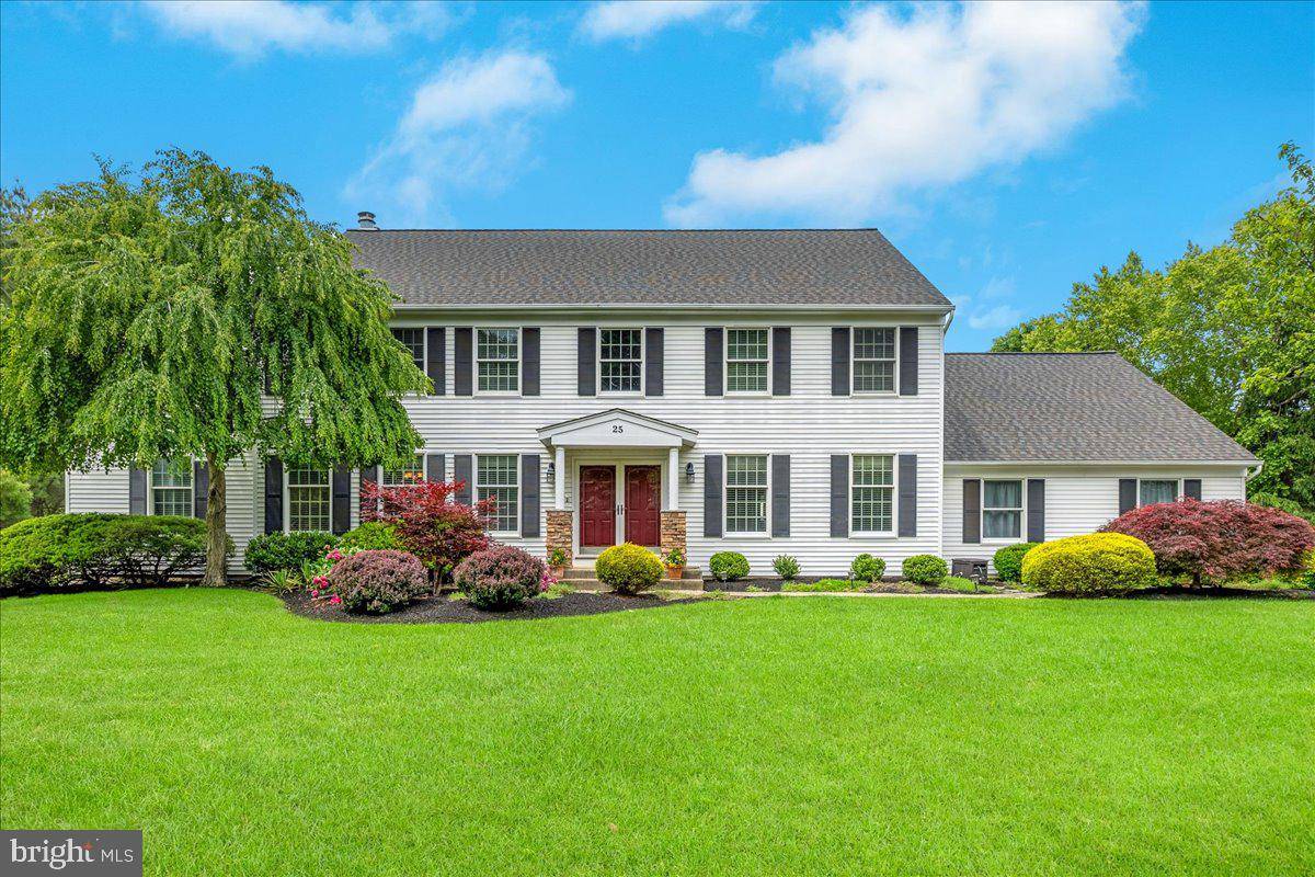 West Windsor, NJ 08550,25 GINNIE LA