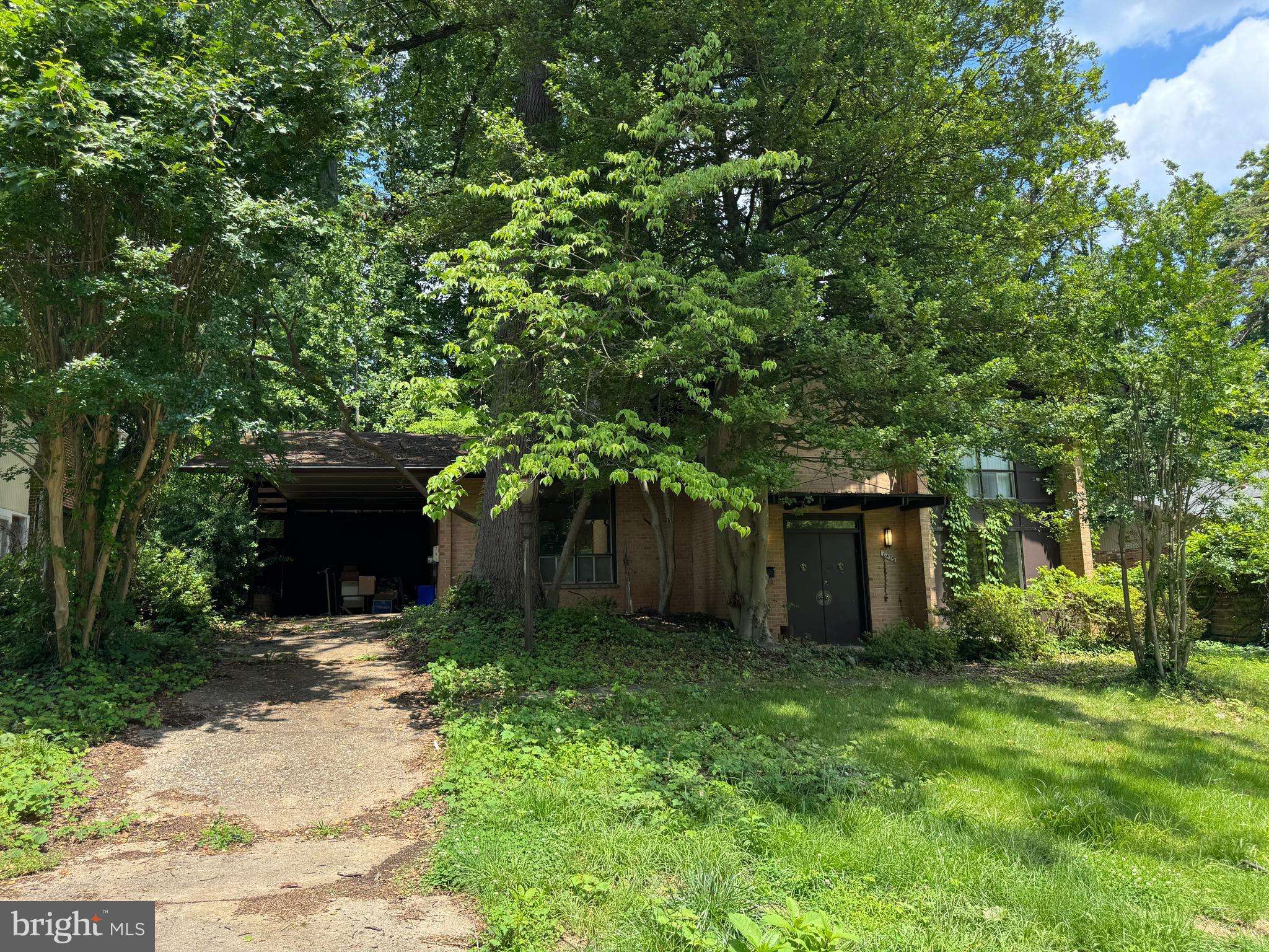 Bethesda, MD 20817,6425 EARLHAM DR